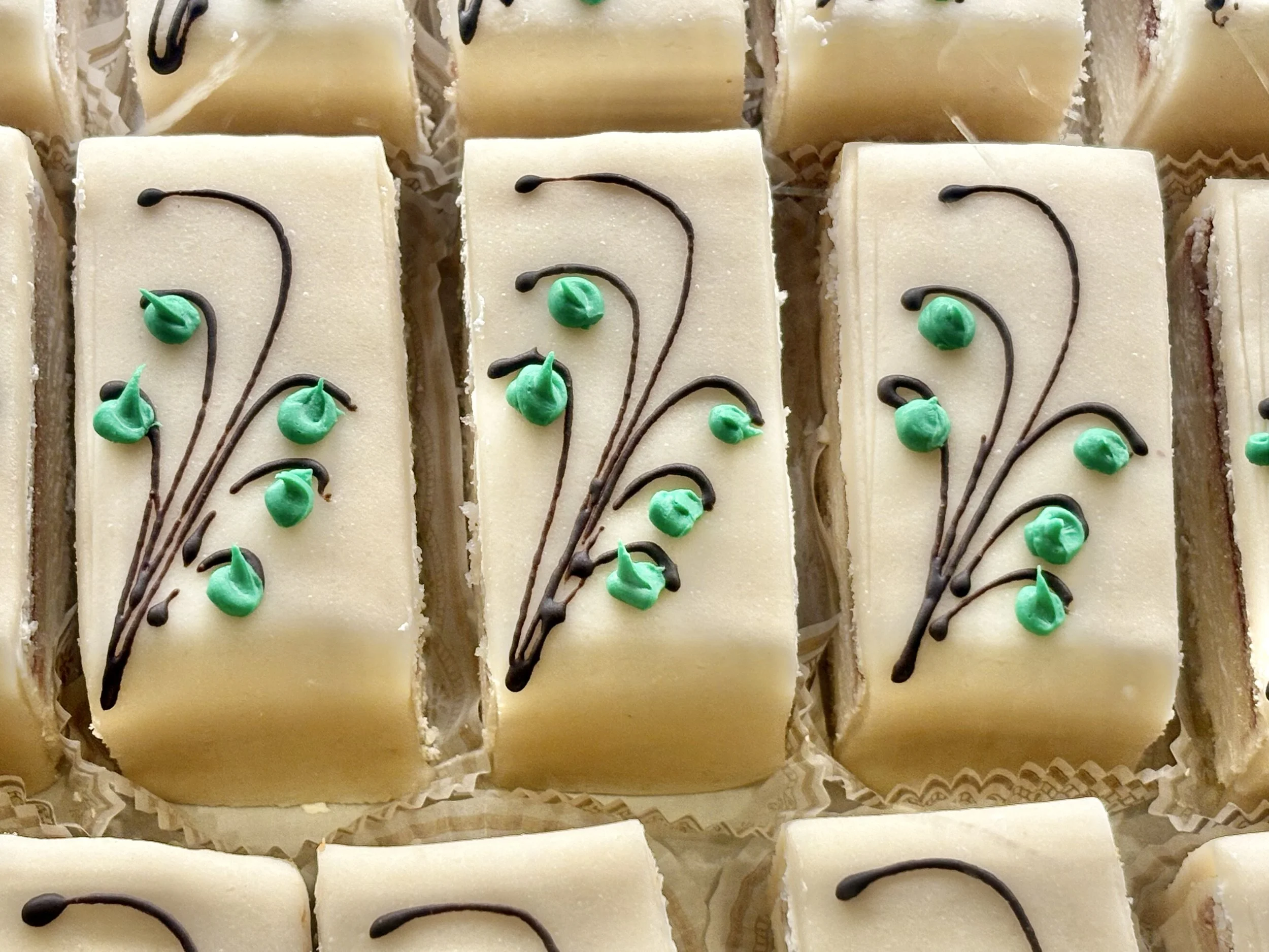 beautiful cakes at one of the famous bakeries in New York City