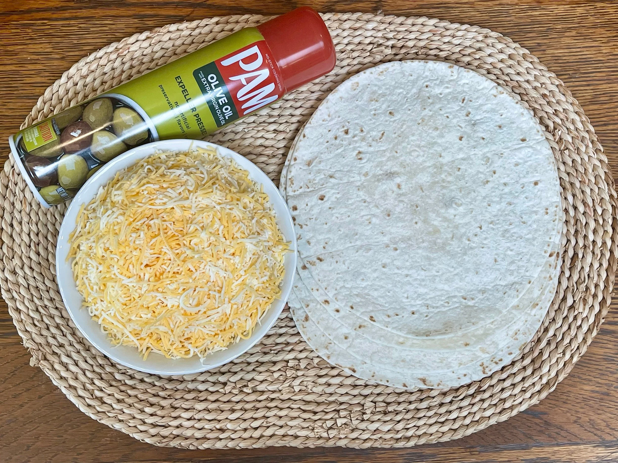 Ingredients in Cheese Quesadilla recipe