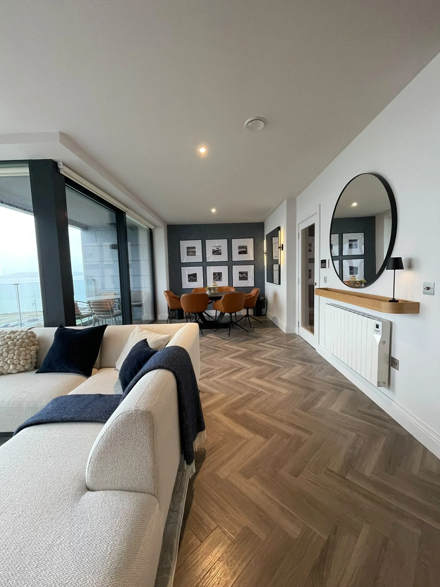 Dining area in a subtle nautical style