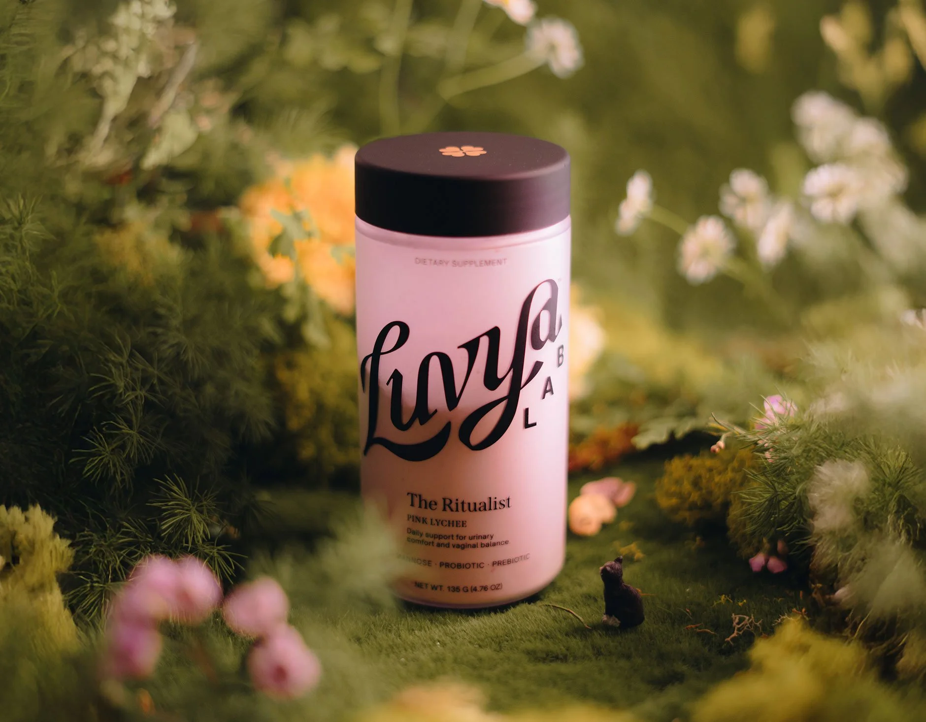 Luvya Lab<br /> Packaging x Branding