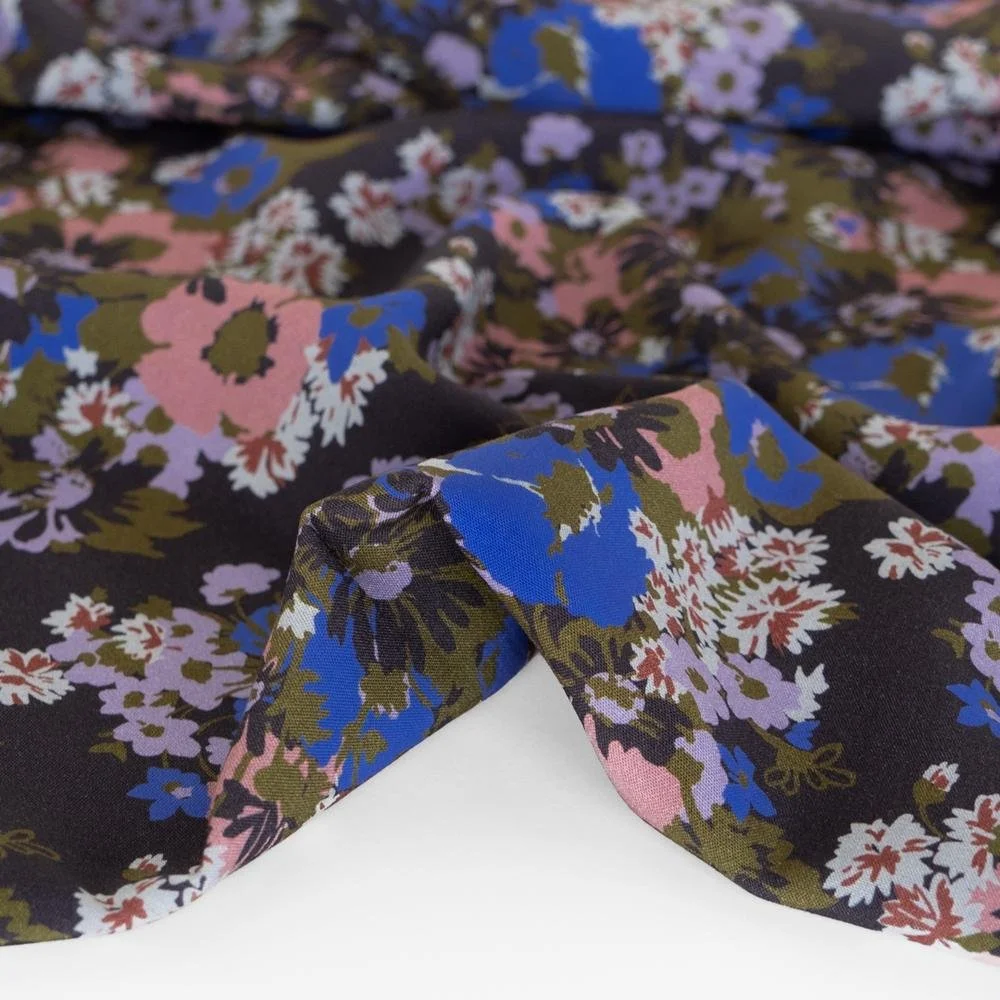 F617-TVL-VNTGFLRL-BLU-MLT_Bouquet-Printed-Ecovero-Challis_Navy-Cobalt_03_1000x.jpeg