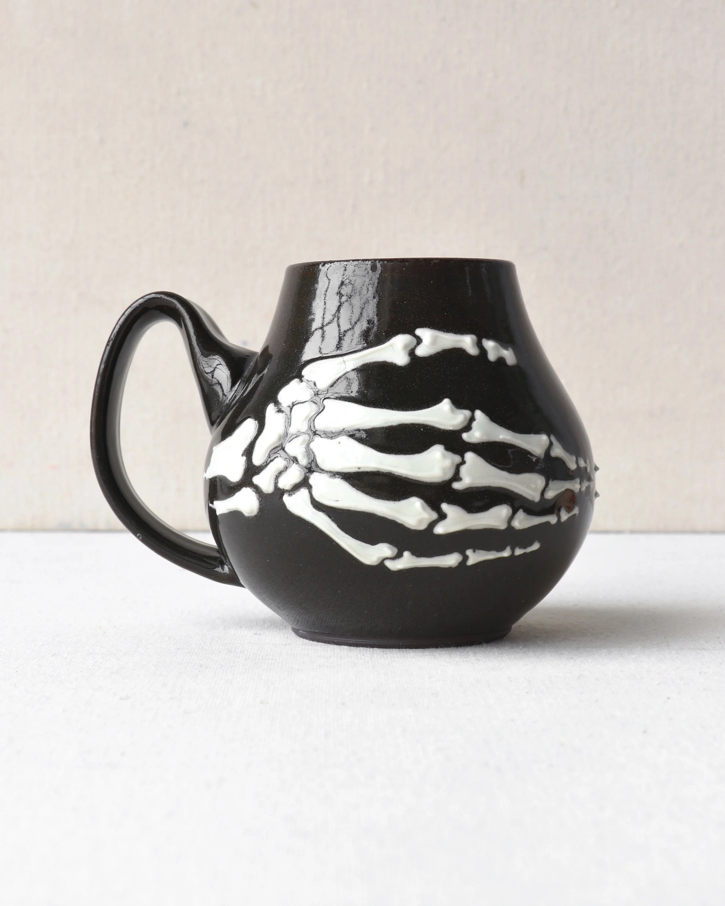 Skeleton Hands Belly Mug 1