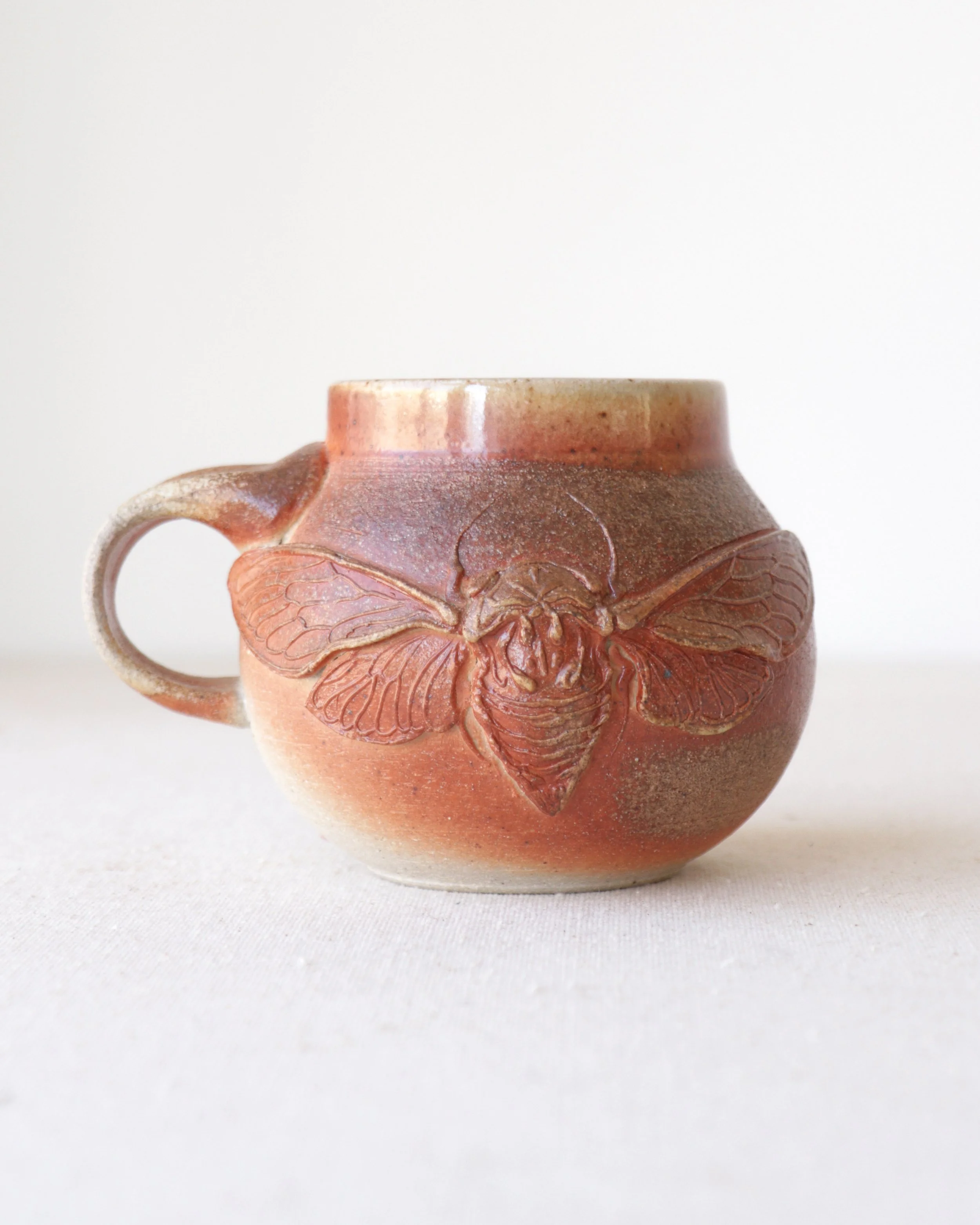 Round Wood Fire Cicada Mug