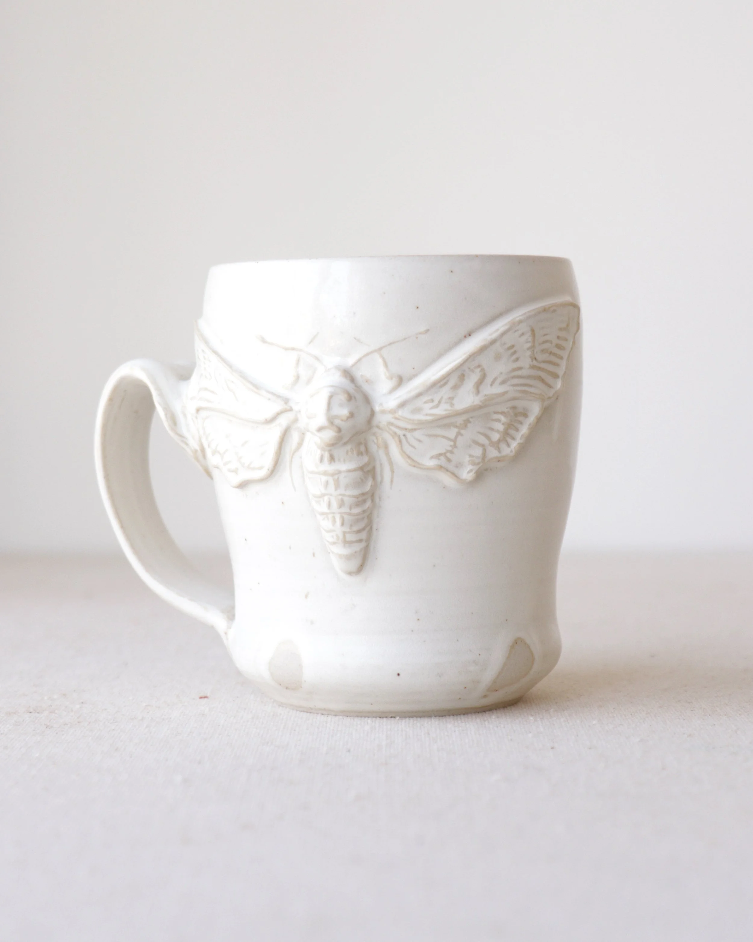 Satin White Death's Head Hawkmoth Mug