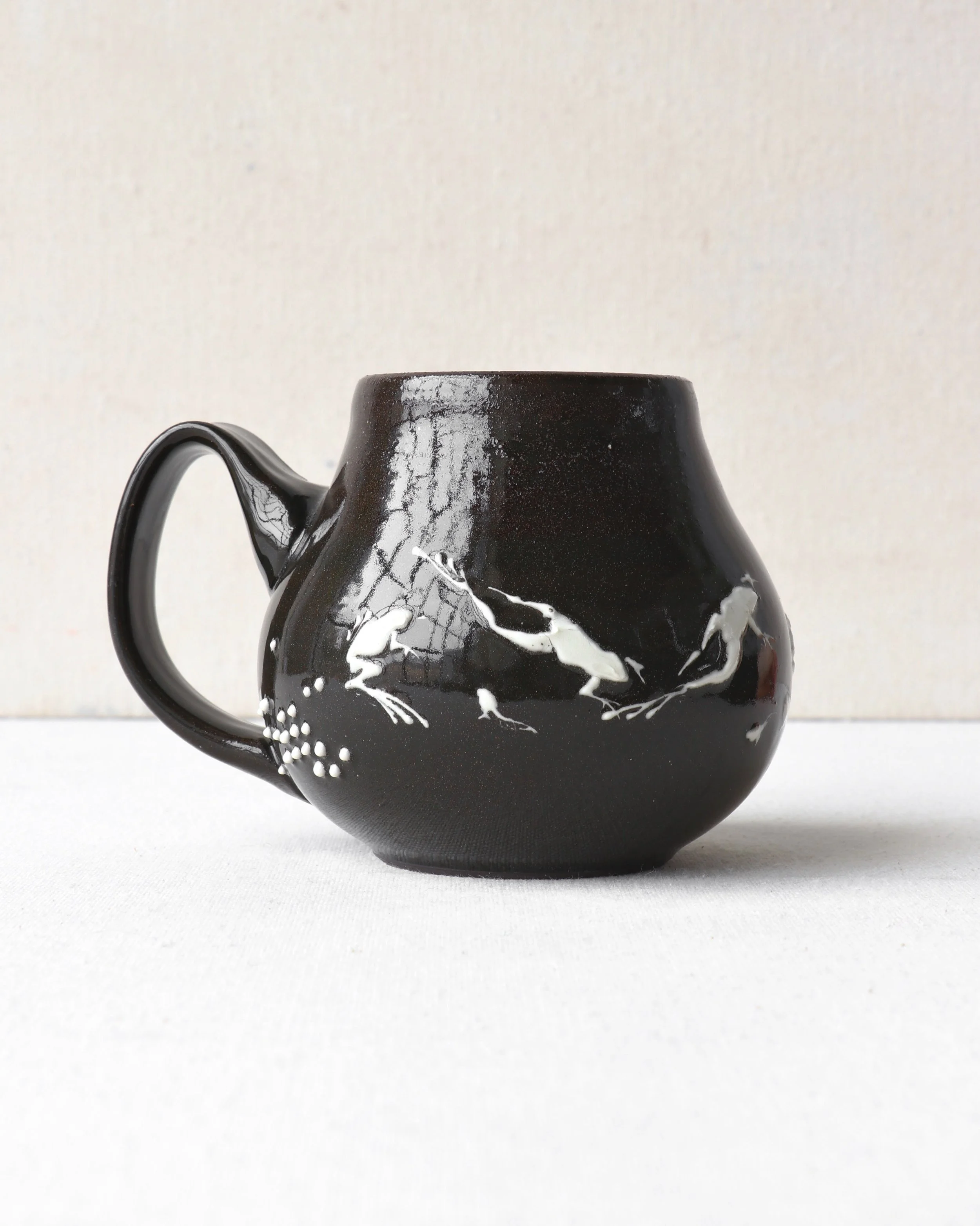 Frog Pond Belly Mug