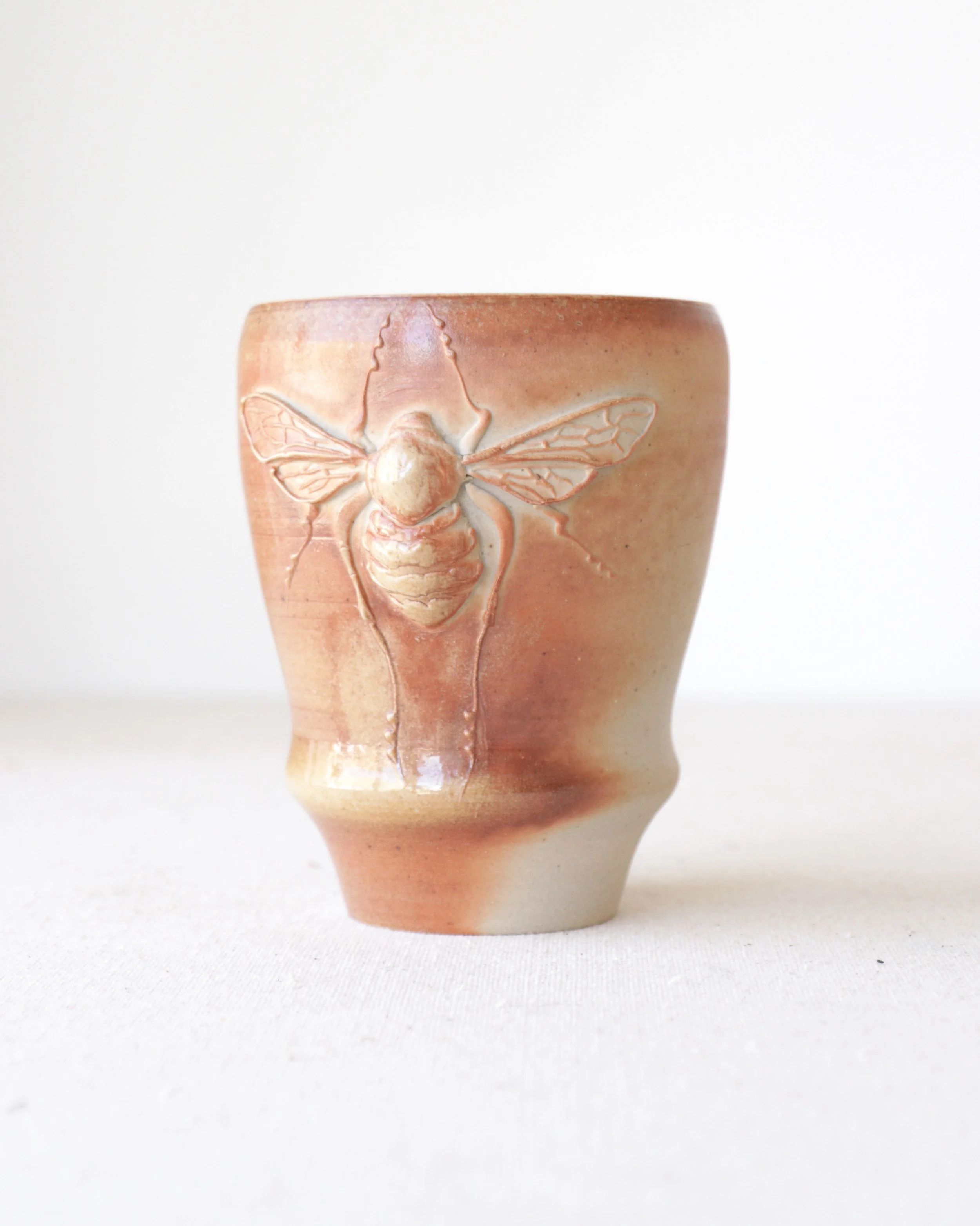 Wood Fire Bumble Bee Yunomi