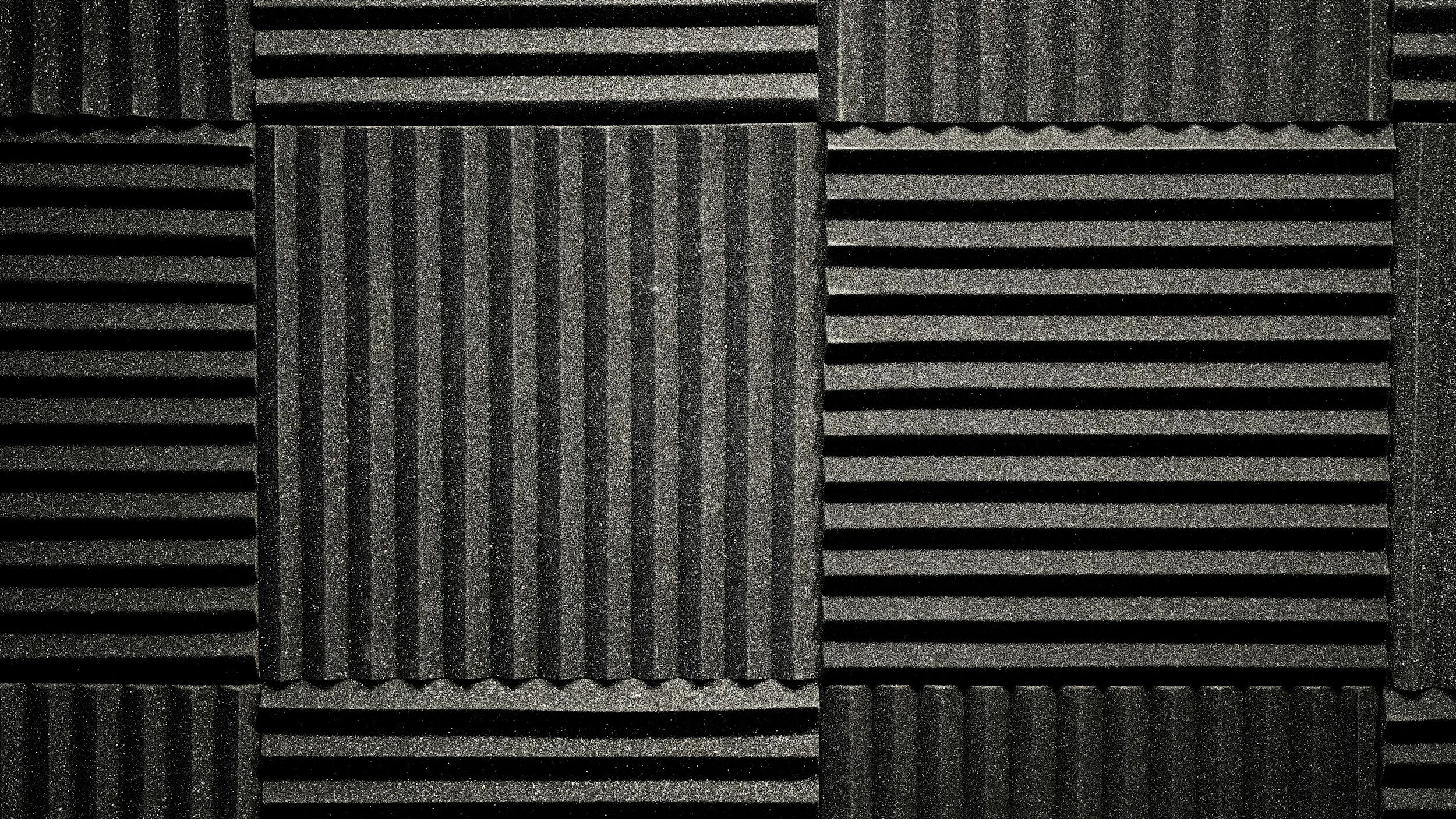 How to Sound Proof a Room: A Comprehensive Guide