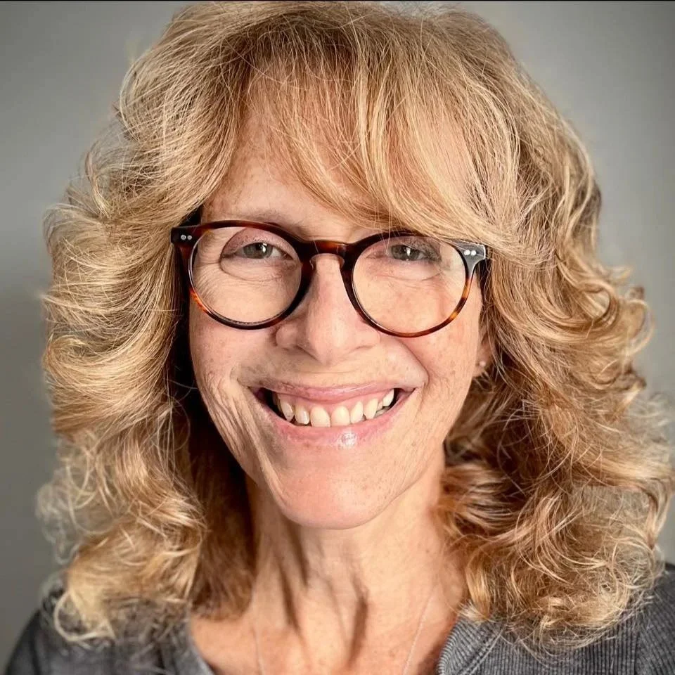 Mel Rose, audiobook narrator headshot
