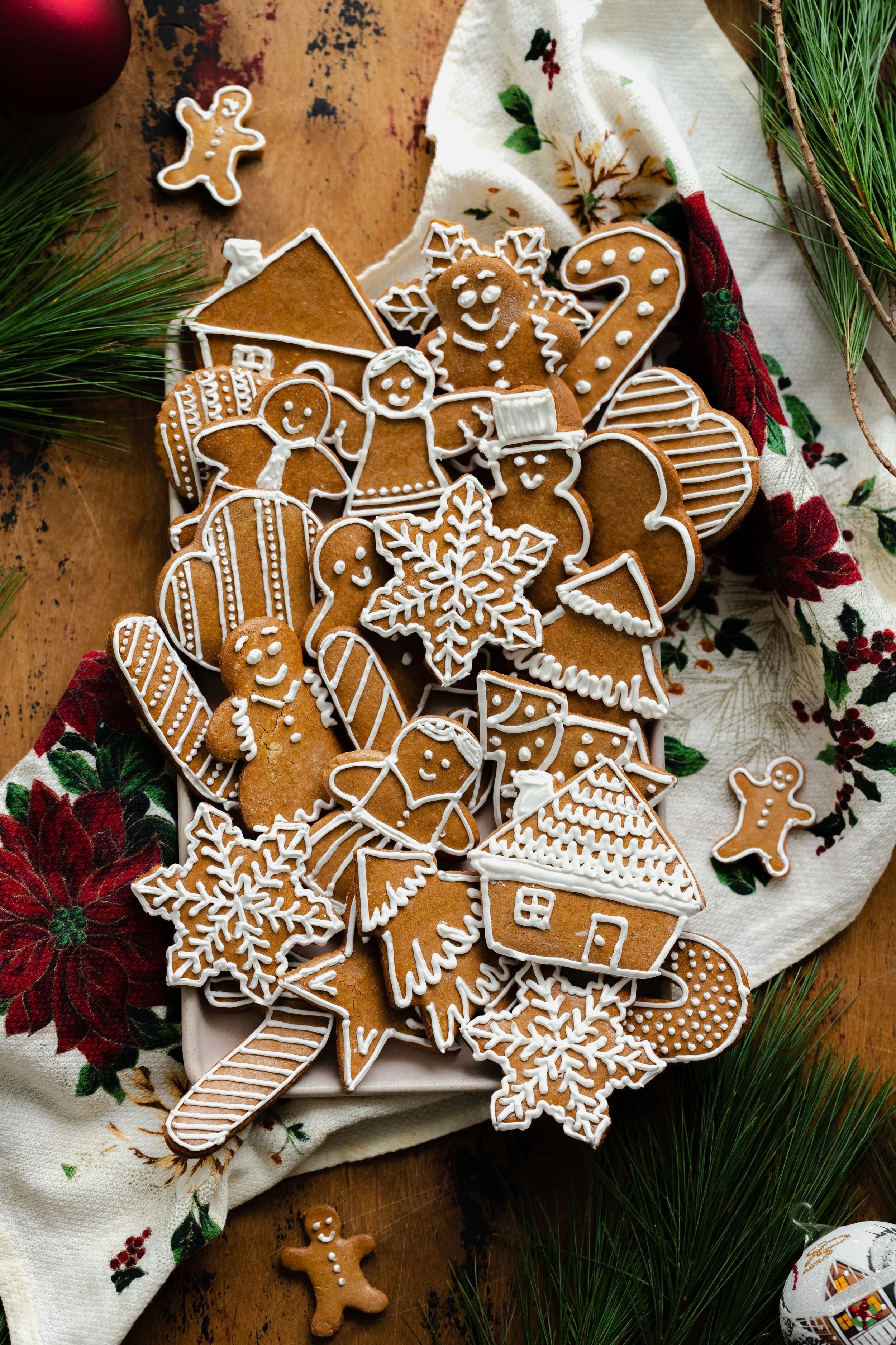 Czech Gingerbread Cookies-2.JPG