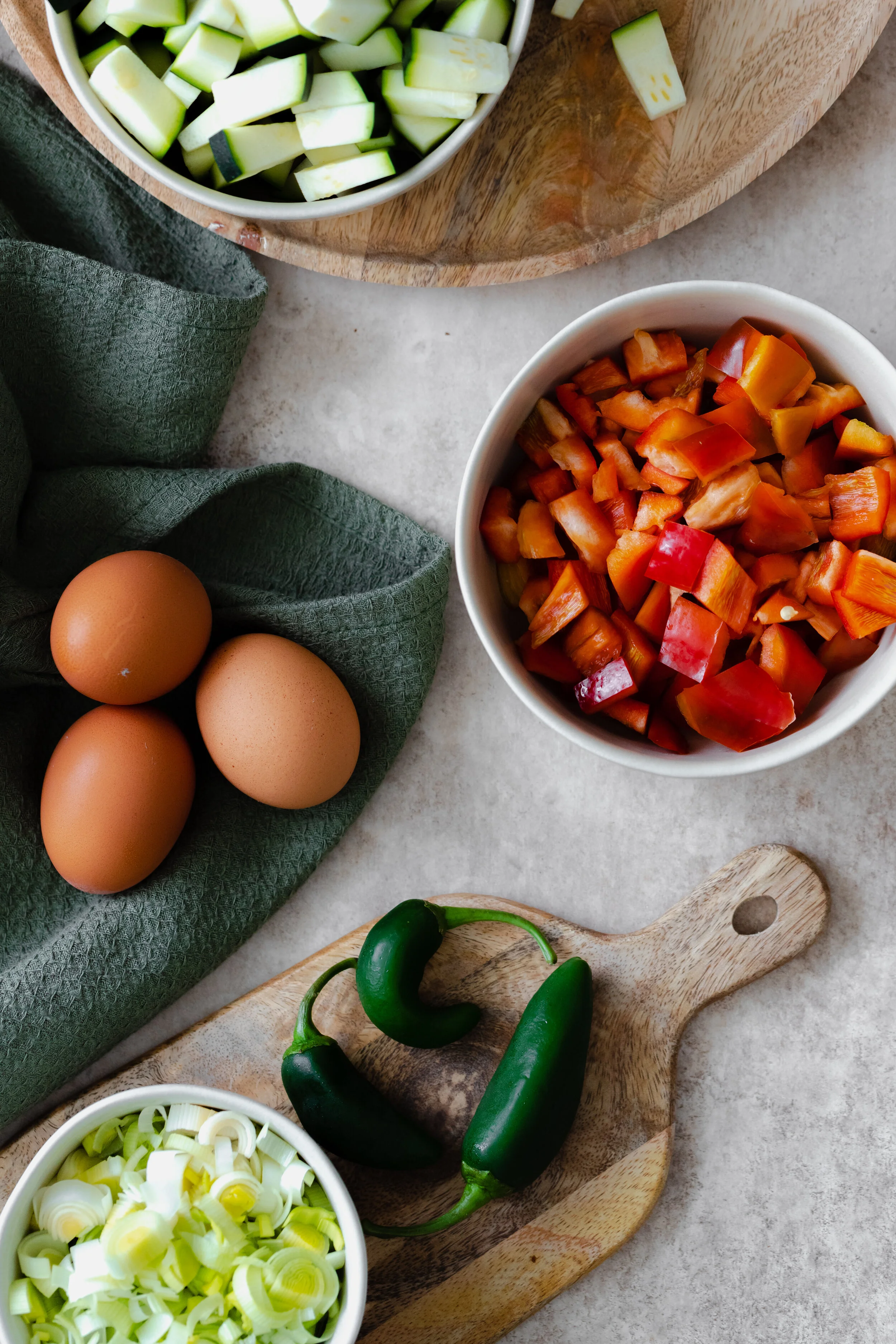 Sweet Pepper and Zucchini Shakshuka with Zaatar.JPG