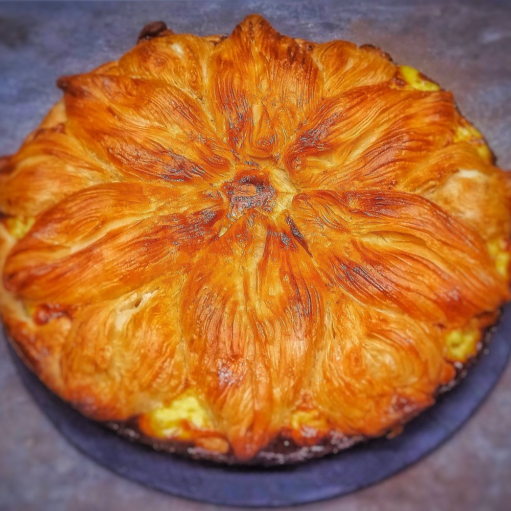 Freshly baked golden Pastizzi Pie 😋😋