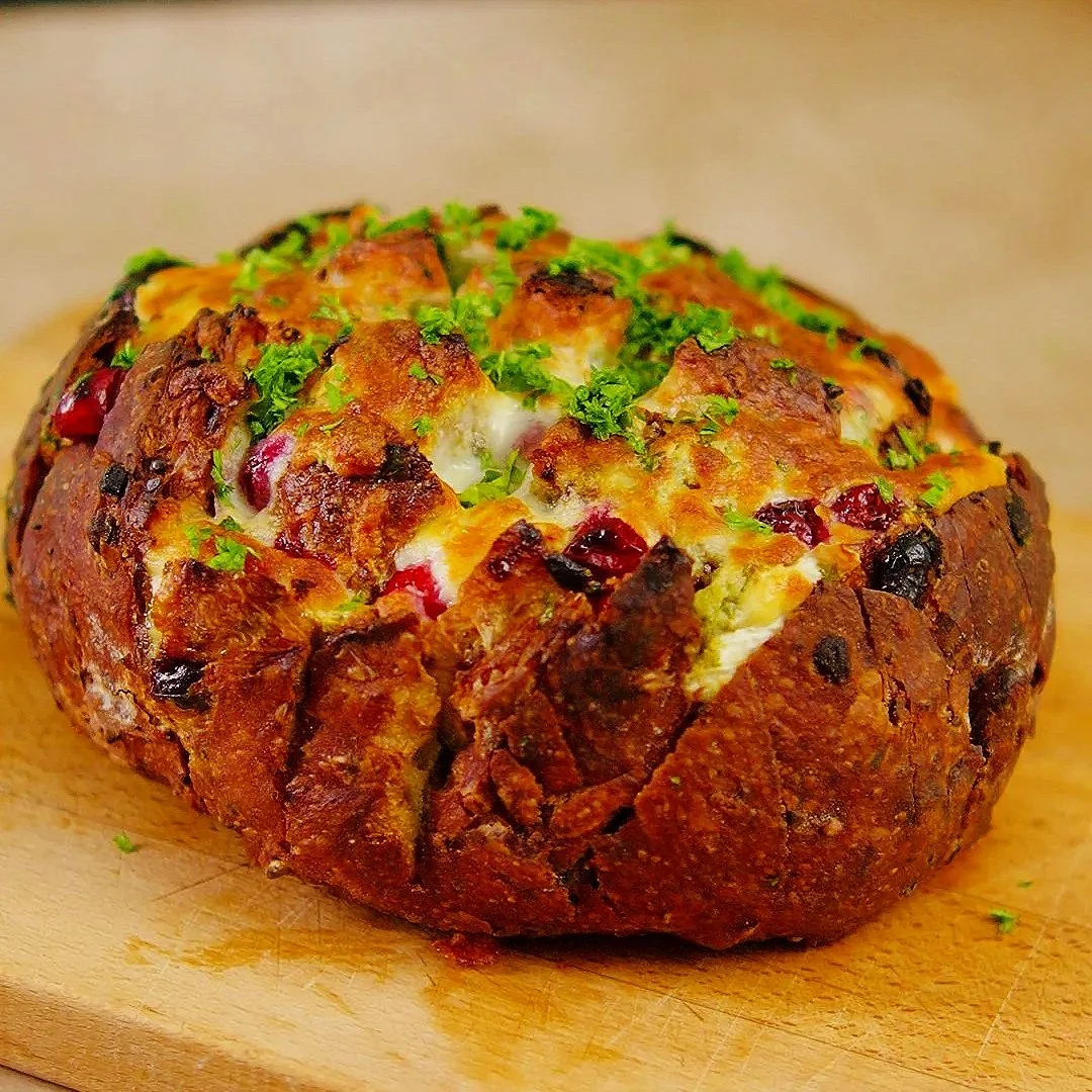 3 Cheese Garlic &amp; Cranberry Bread