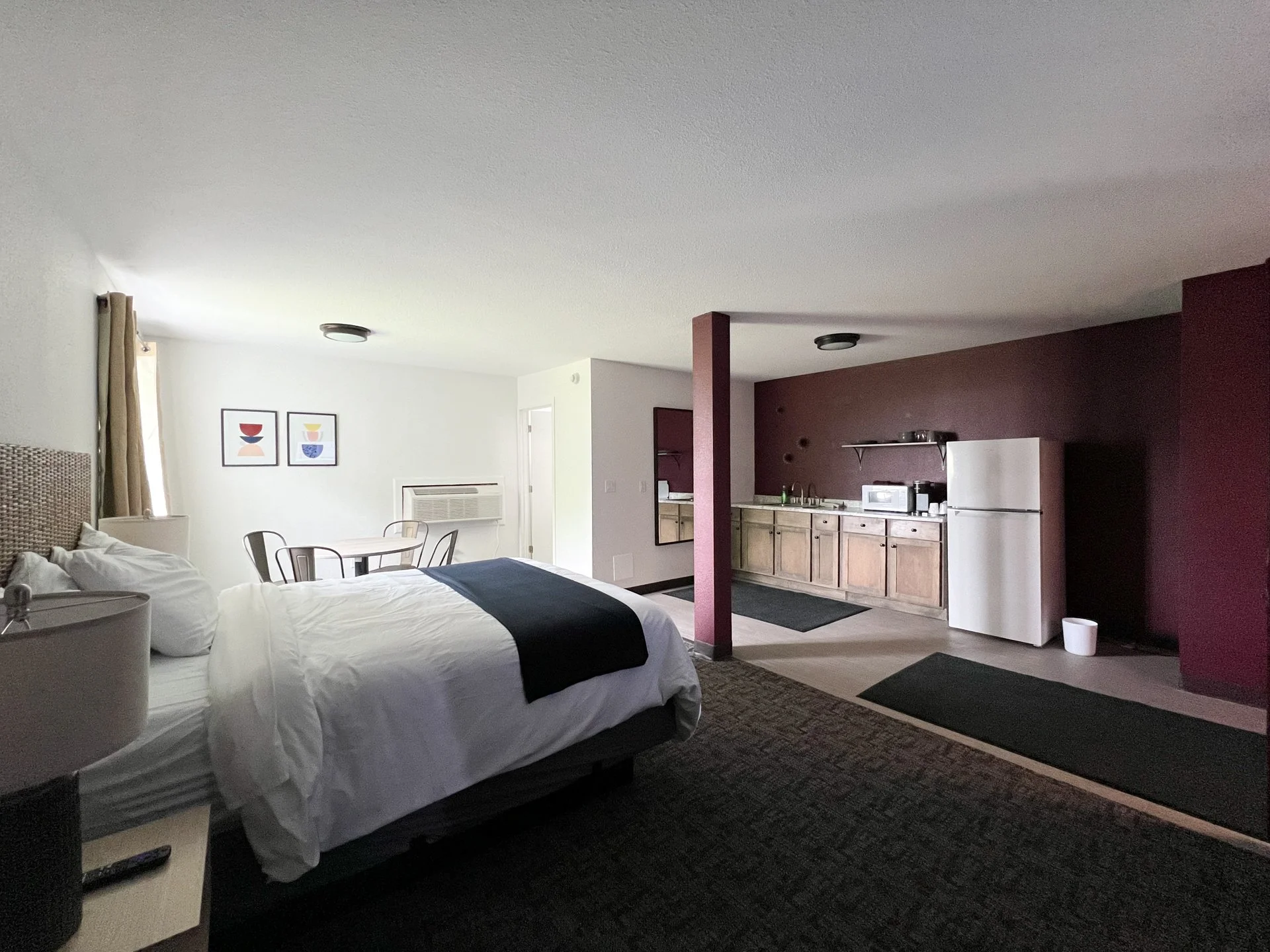 Nomad Single Queen Wet Bar-2.jpg