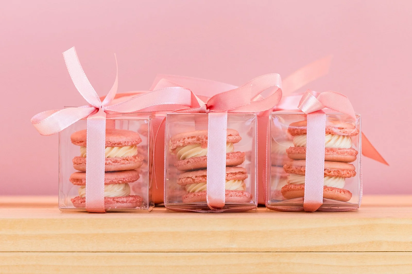 DECADENT MACARON
