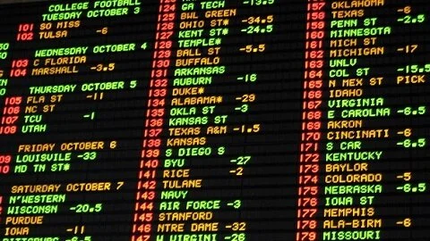 Indianapolis Colts -3 (-115)</strong> vs. Minnesota Vikings
