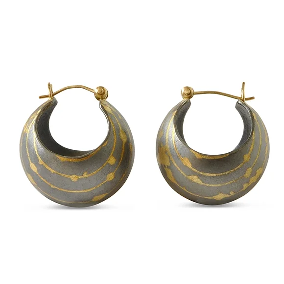 E449 Oxi Pearl Engraved Cut Out Baubles with 18K inlay and 14K yellow gold ear wire