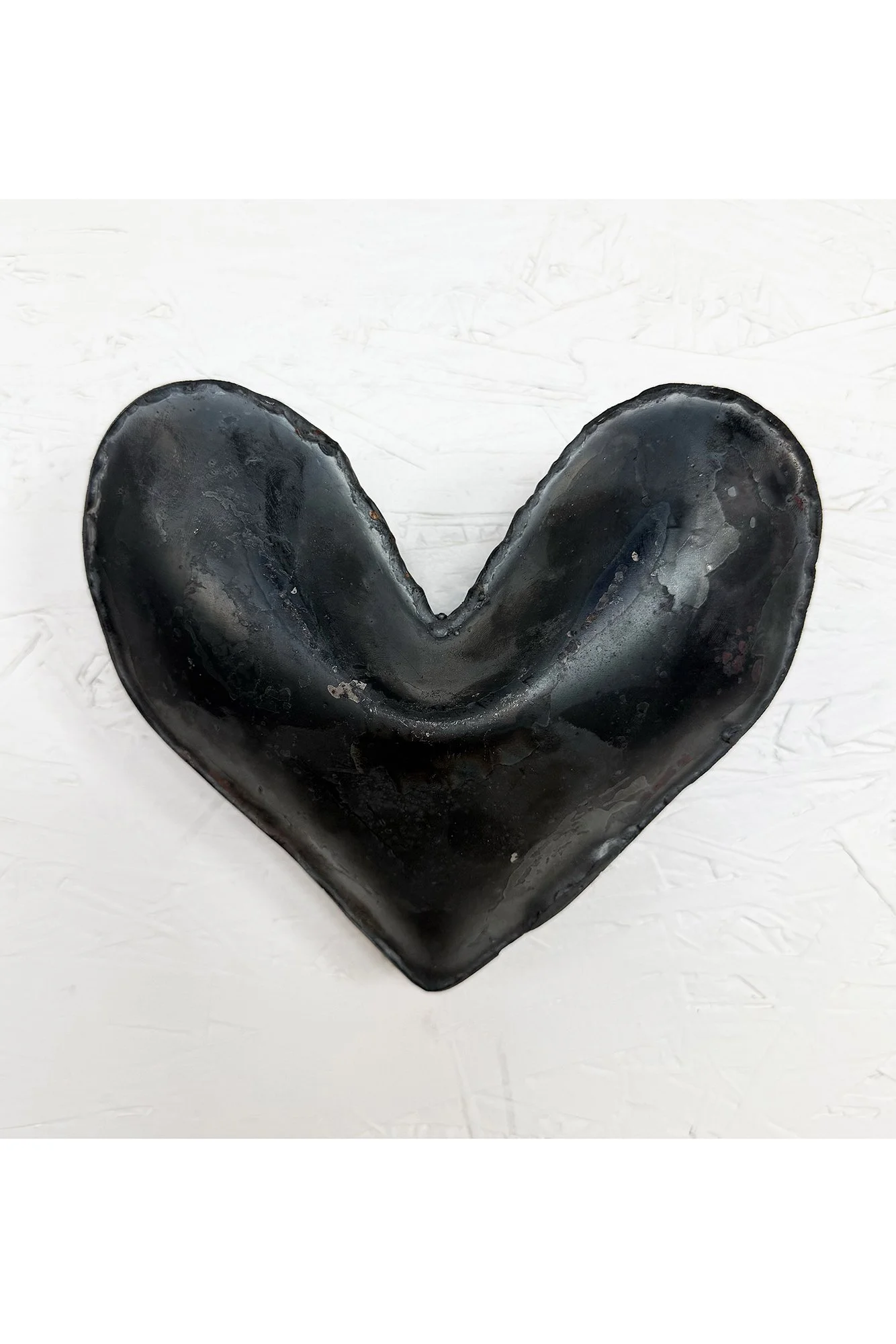SC012 Small Black Steel Heart B Sculpture
