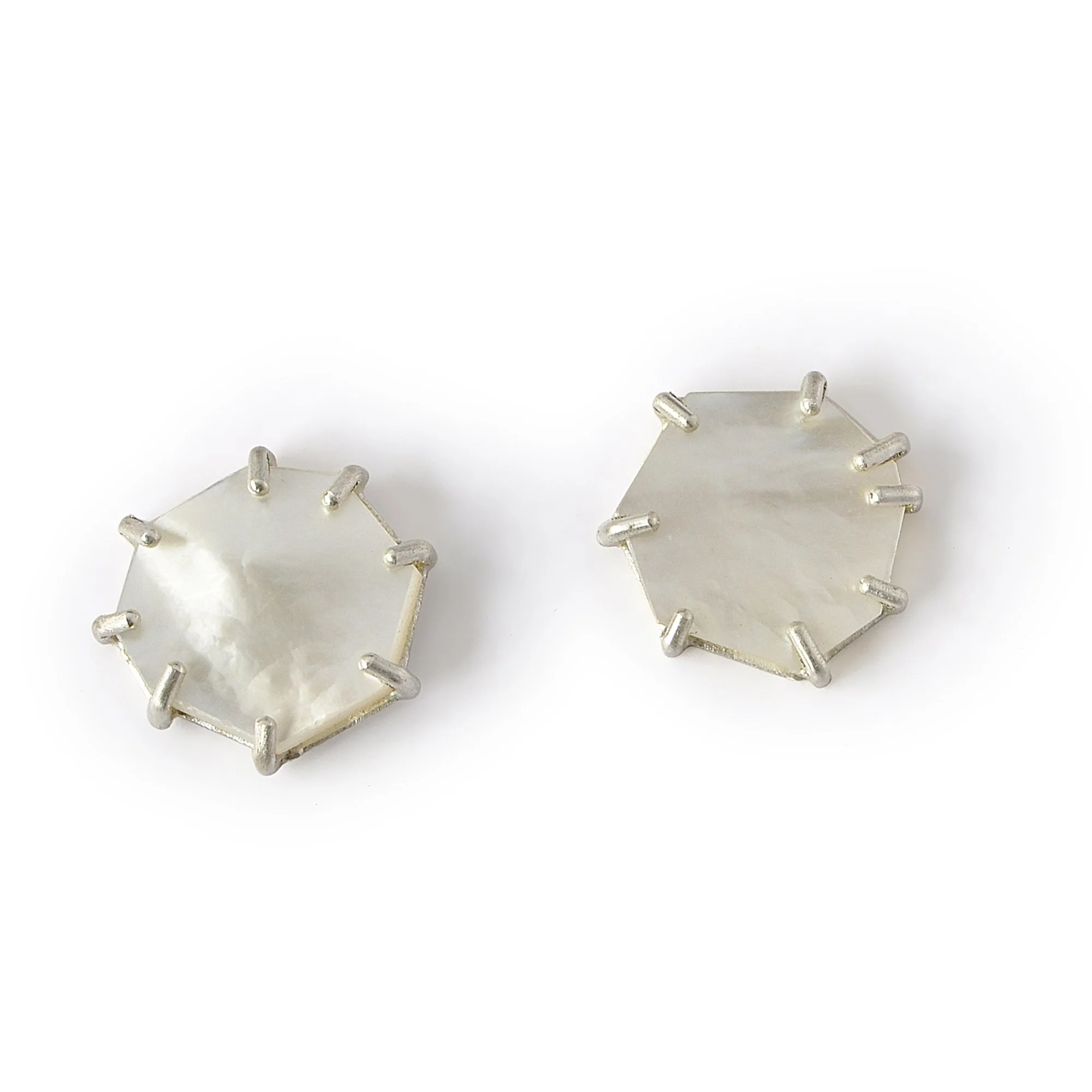 E528 Small Mother of Pearl Chunk Posts