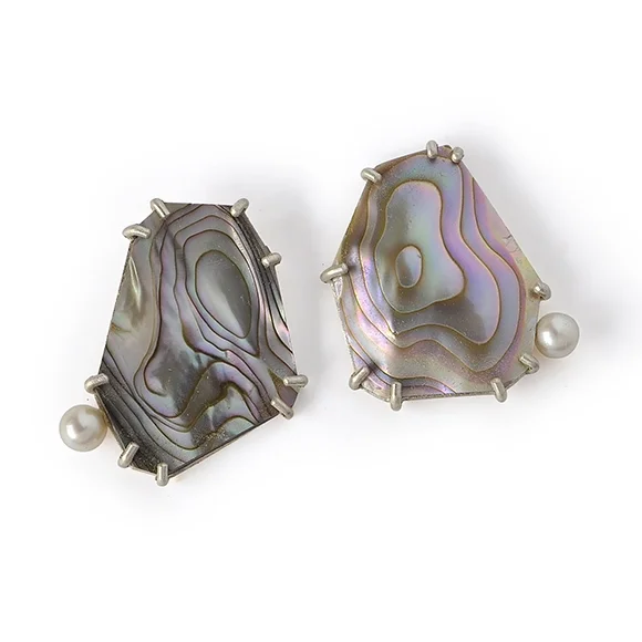 E548 Large Sidecar Posts in Red Abalone Shell with White Freshwater Pearl