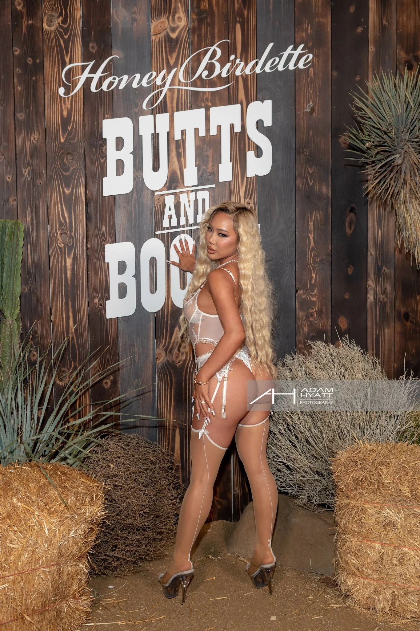 Honey_Birdette_Boots_And_Butts_Adam-Hyatt-Photography-5704.jpg