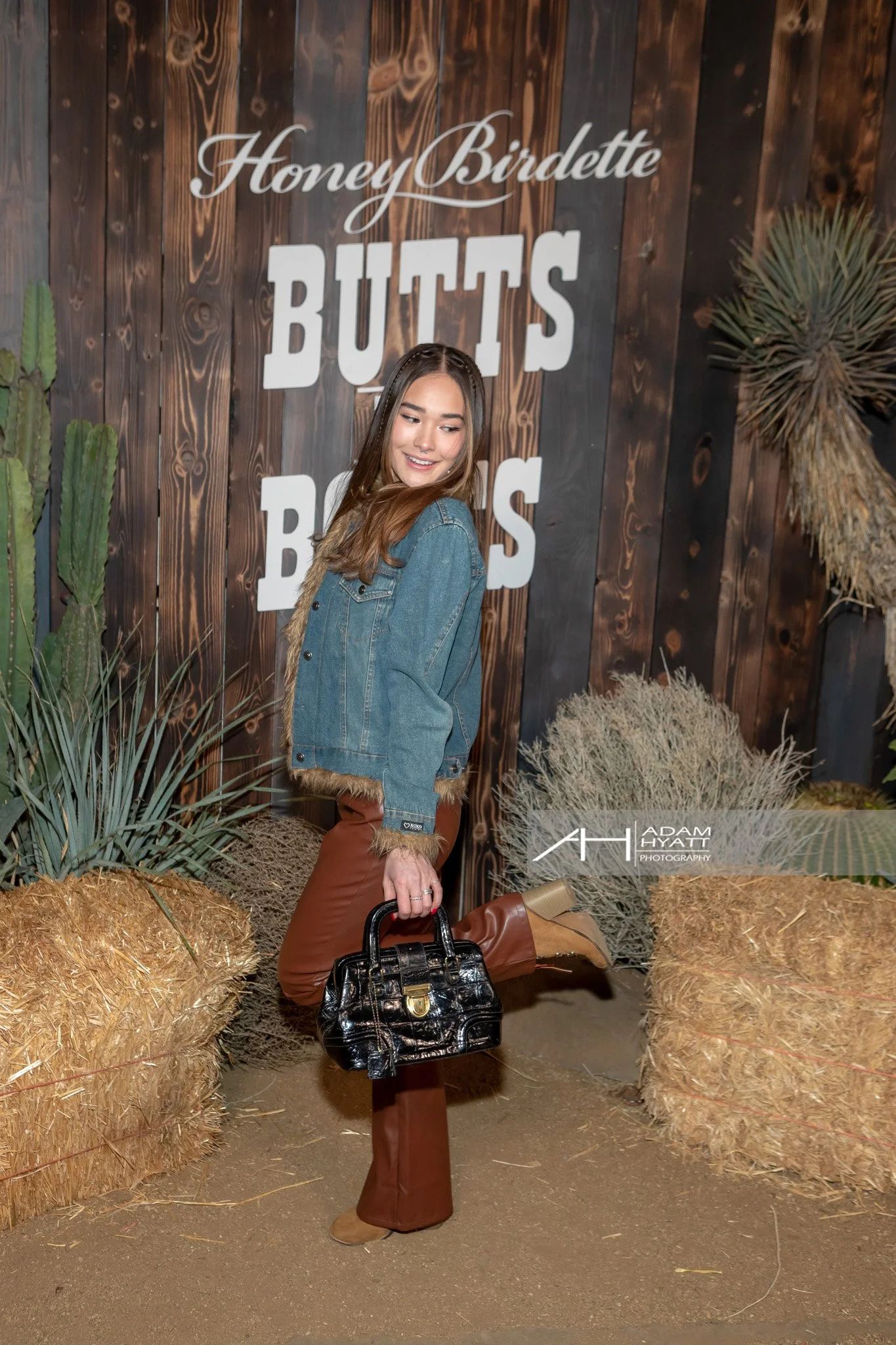 Honey_Birdette_Boots_And_Butts_Adam-Hyatt-Photography-5533.jpg
