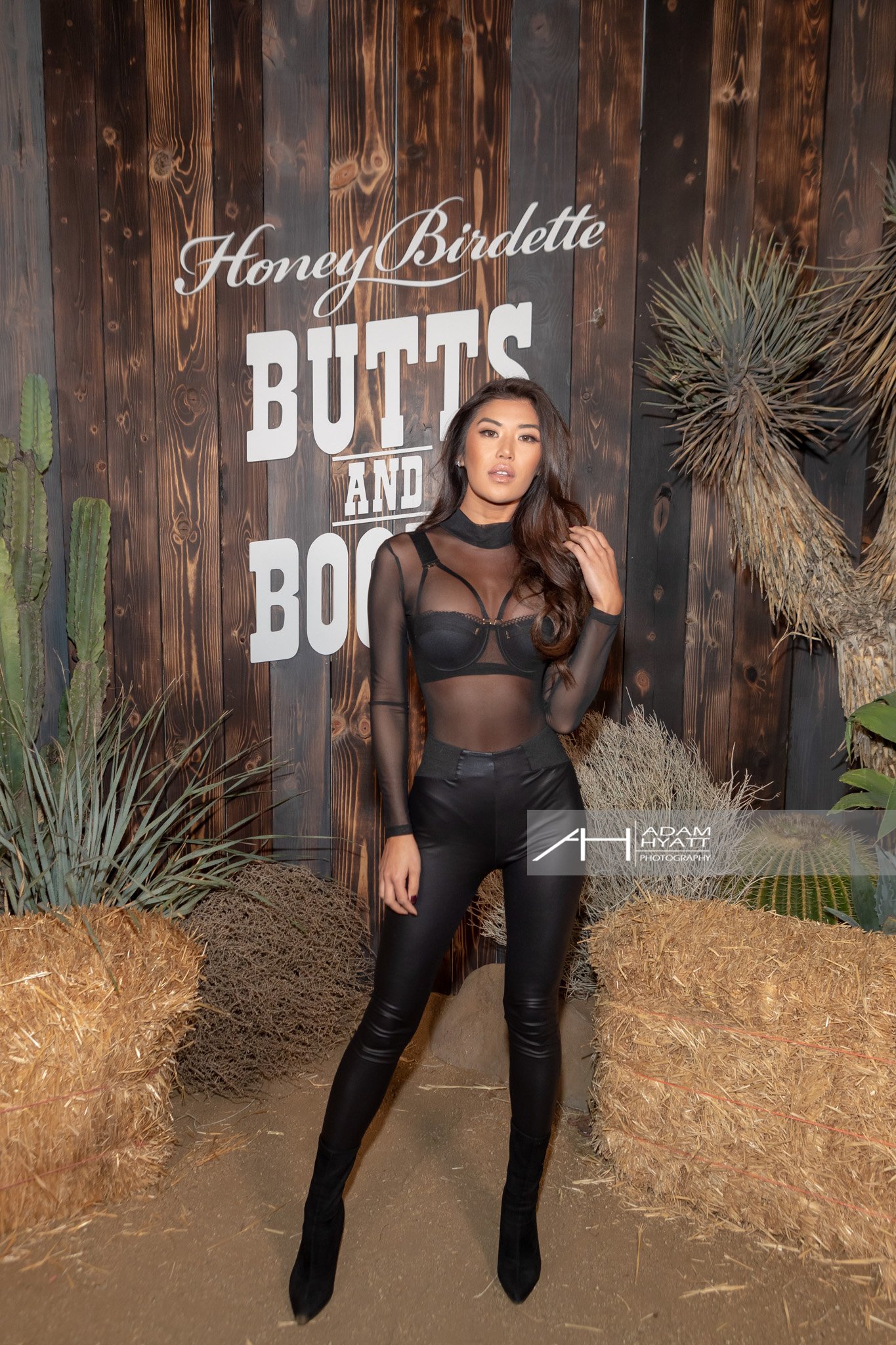 Honey_Birdette_Boots_And_Butts_Adam-Hyatt-Photography-6016.jpg