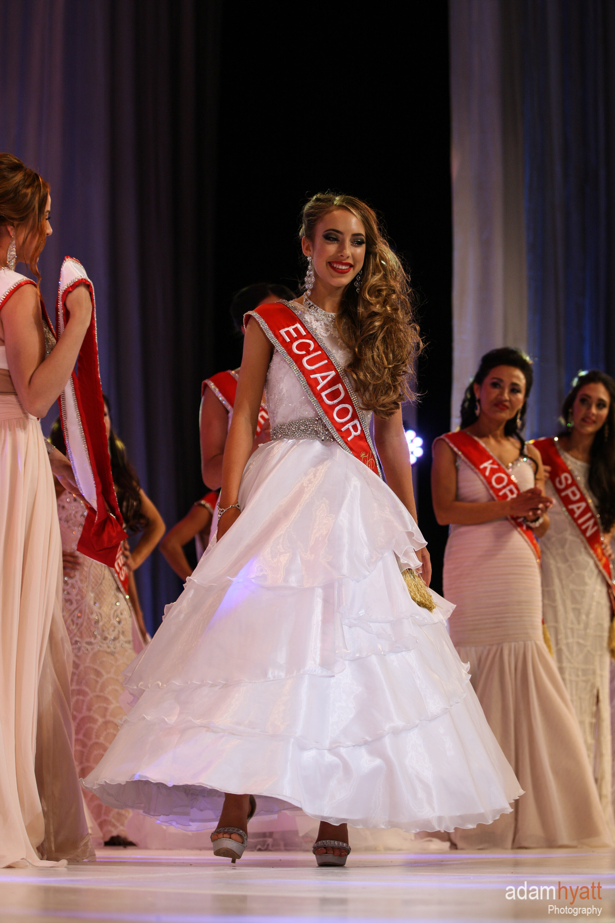 Miss Teen, Miss, & Mrs Asia & Latina Global Pageant 2016 (1345).jpg