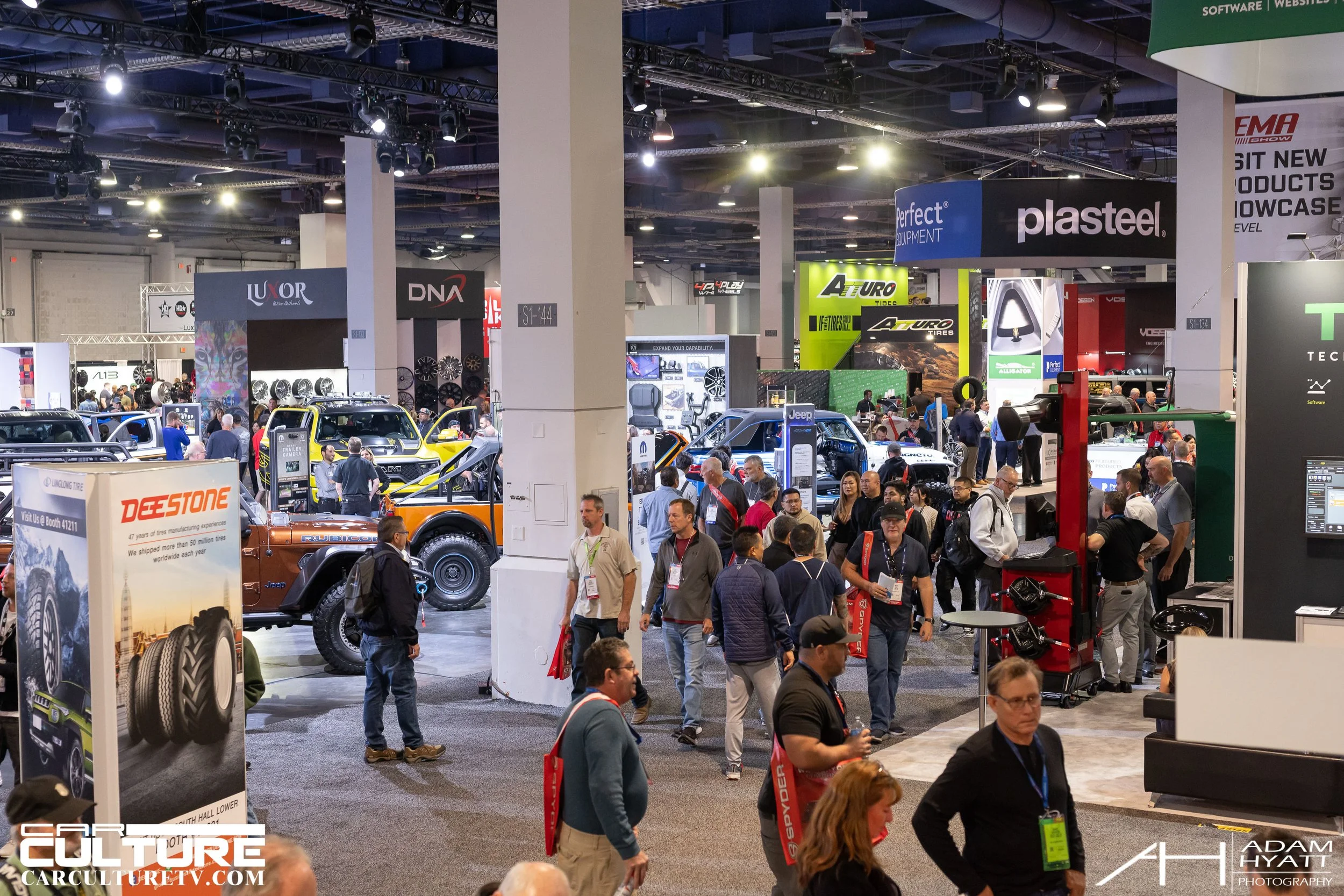 Adam Hyatt Photography_SEMA_2022-_C8A6592.jpg