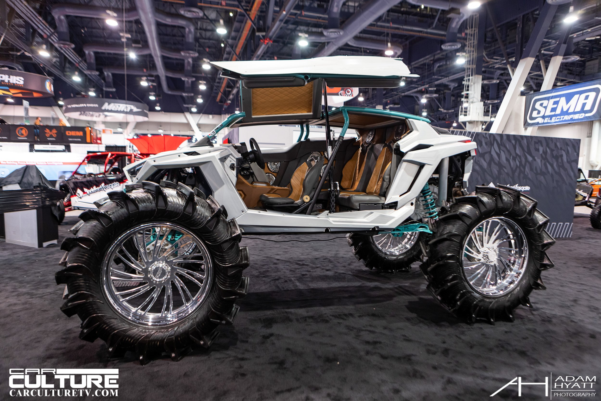 Adam Hyatt Photography_SEMA_2022-_C8A7240.jpg