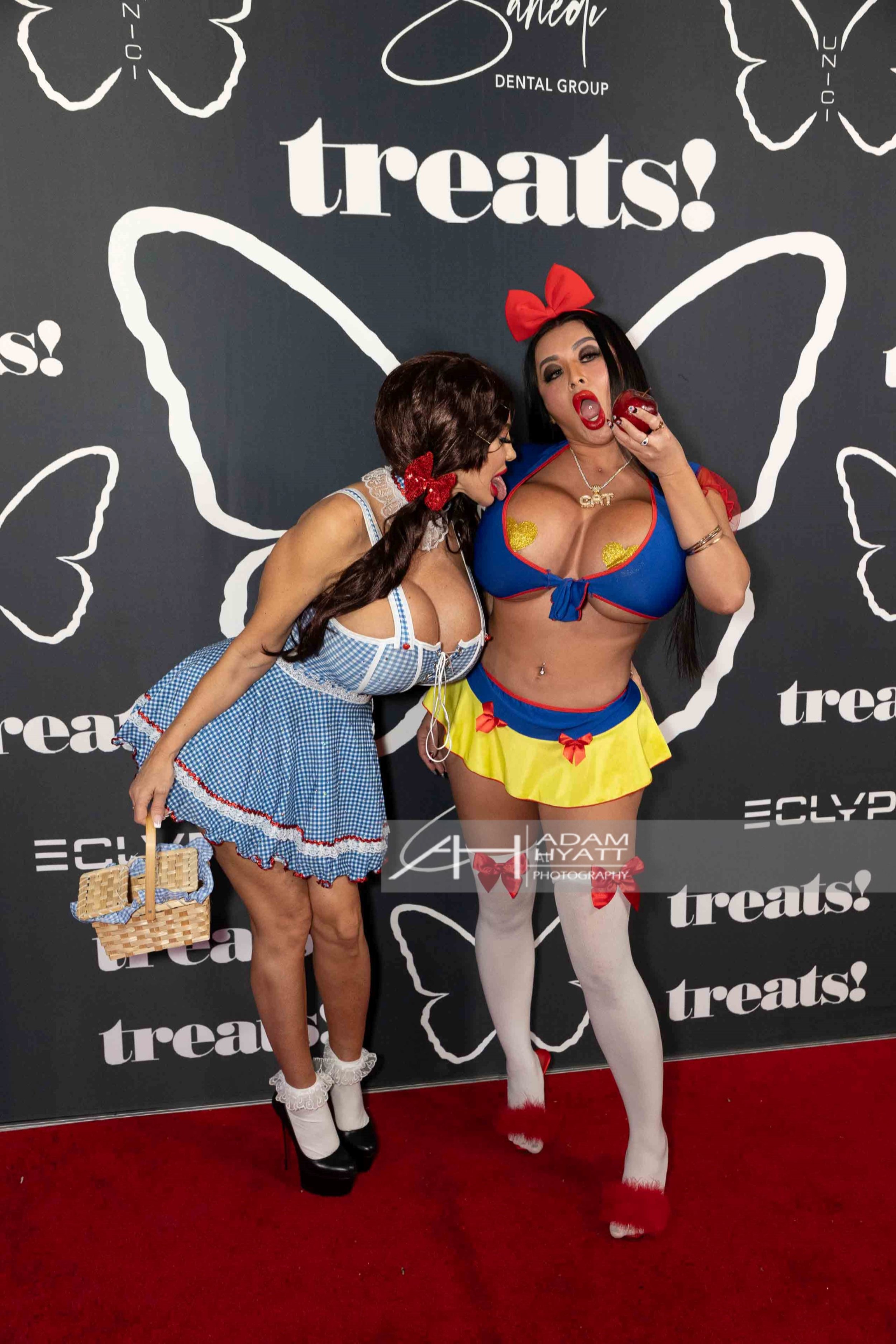 Treats_Halloween_2024_Adam_Hyatt_Photography-4408.jpg
