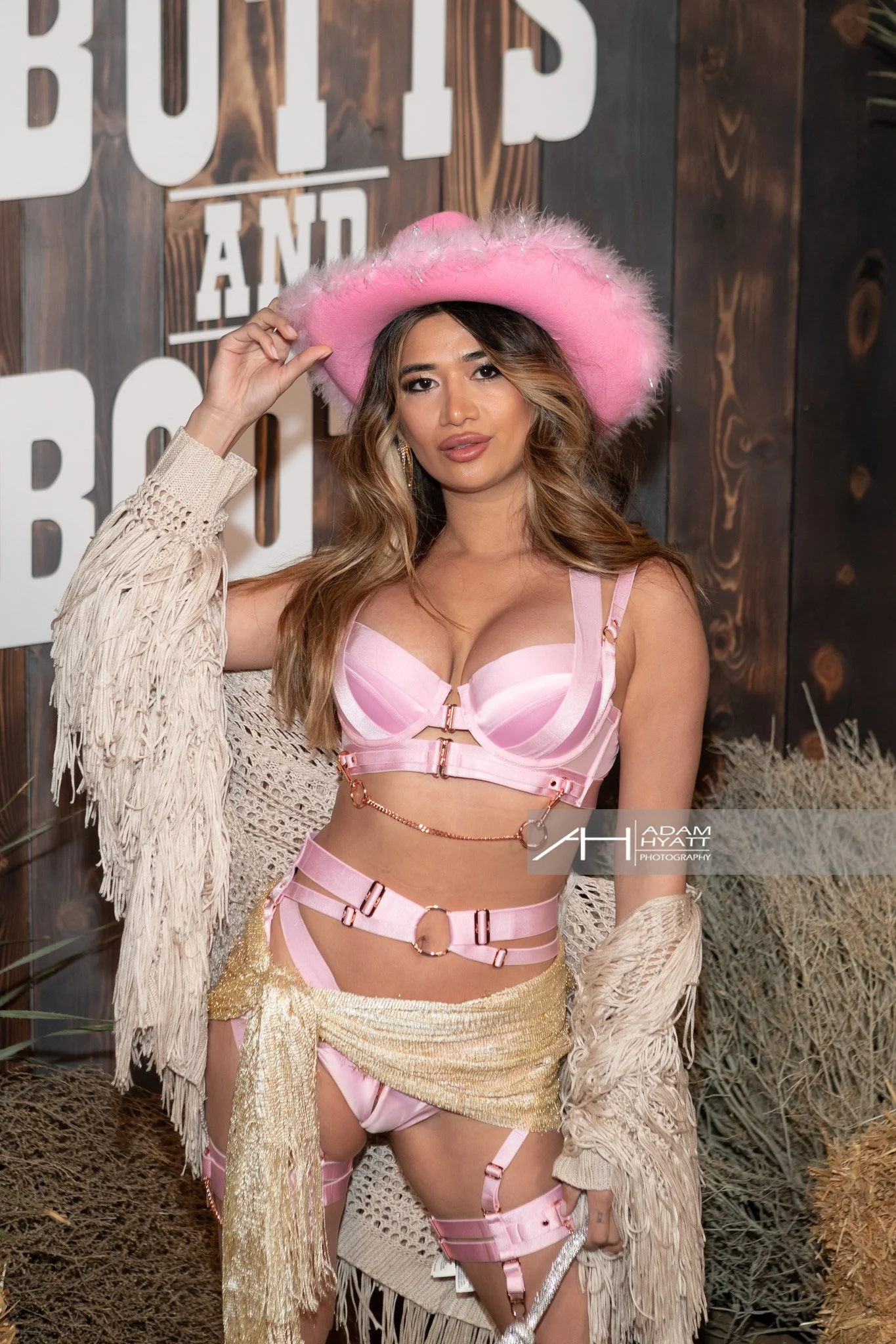 Honey_Birdette_Boots_And_Butts_Adam-Hyatt-Photography-5410.jpg