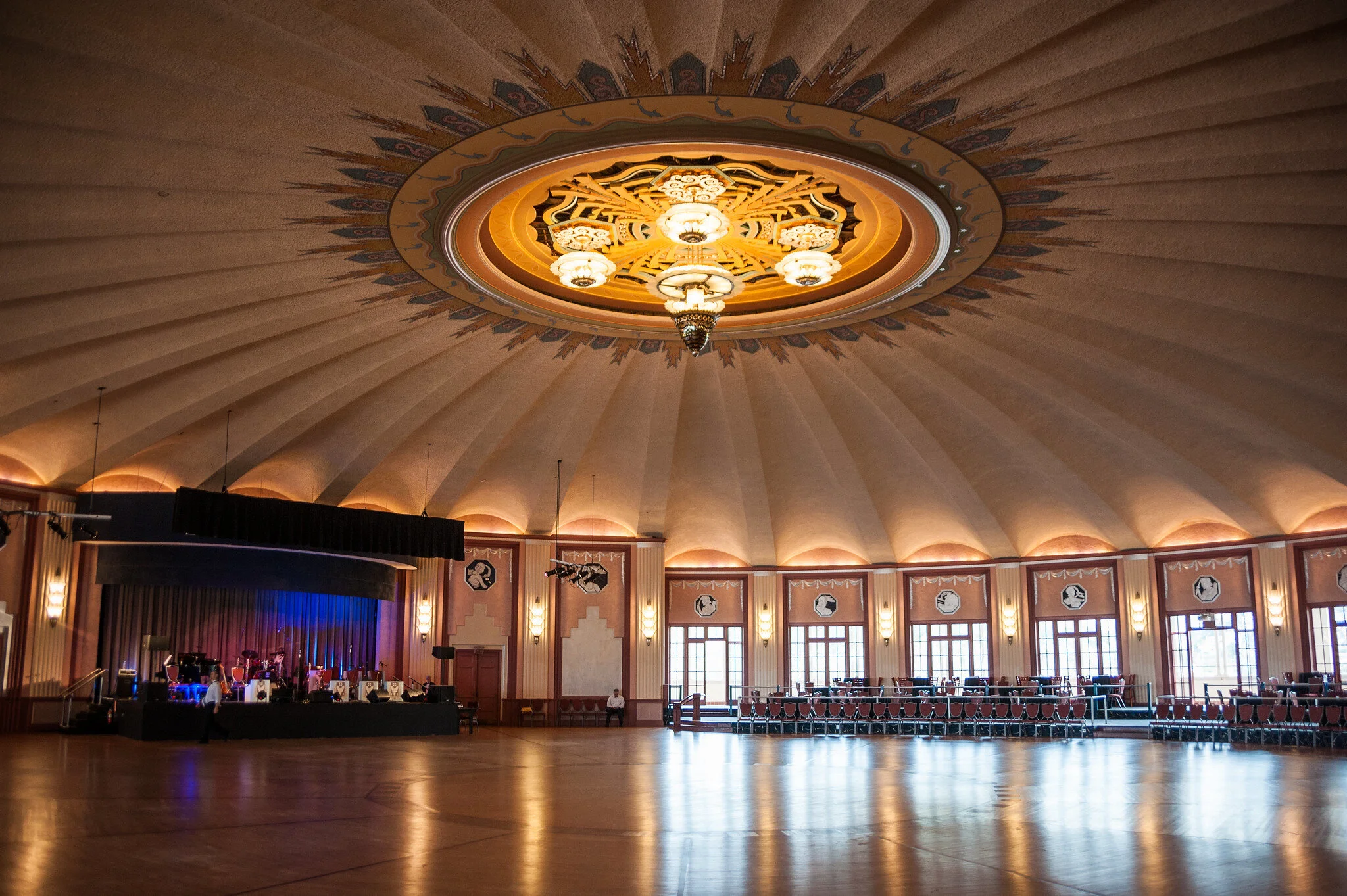 Vintage Dances & Parties — Art Deco Society of Los Angeles