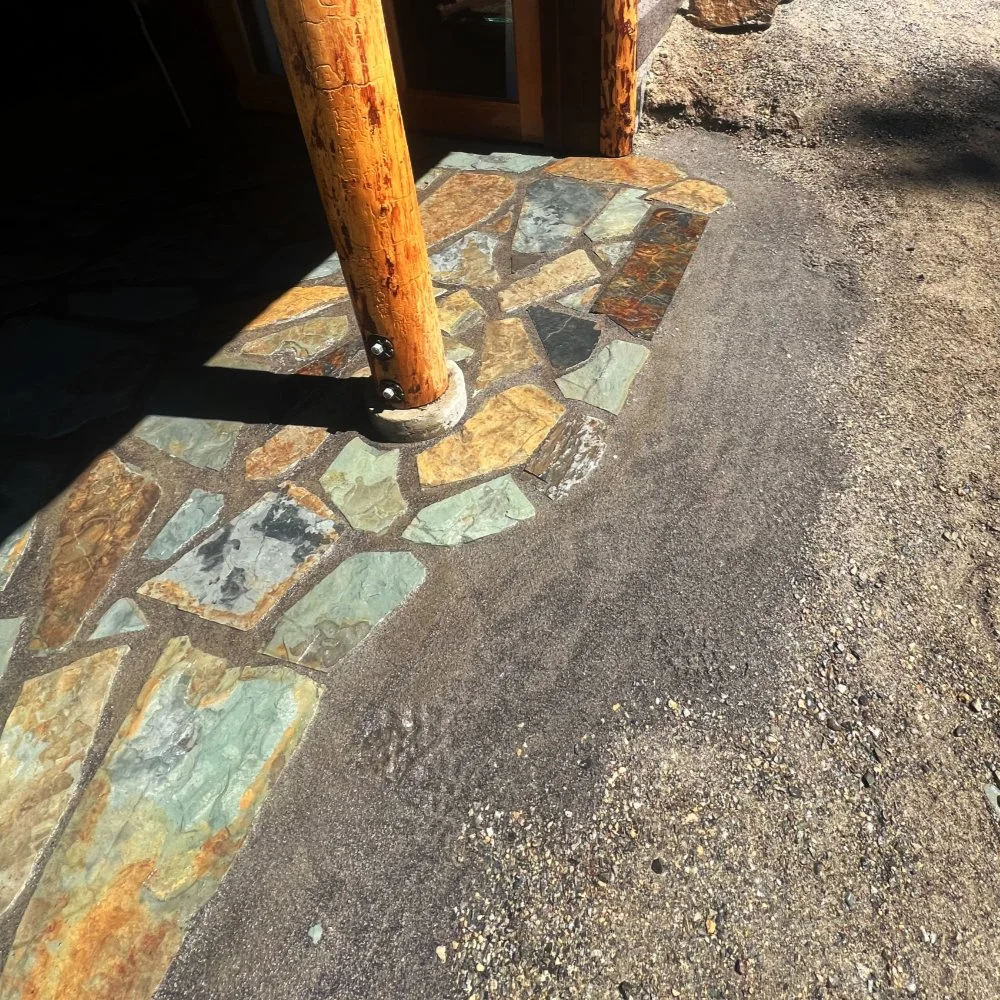 goat-wall-landscaping-hardscape-multi-color-stone-patio.jpg