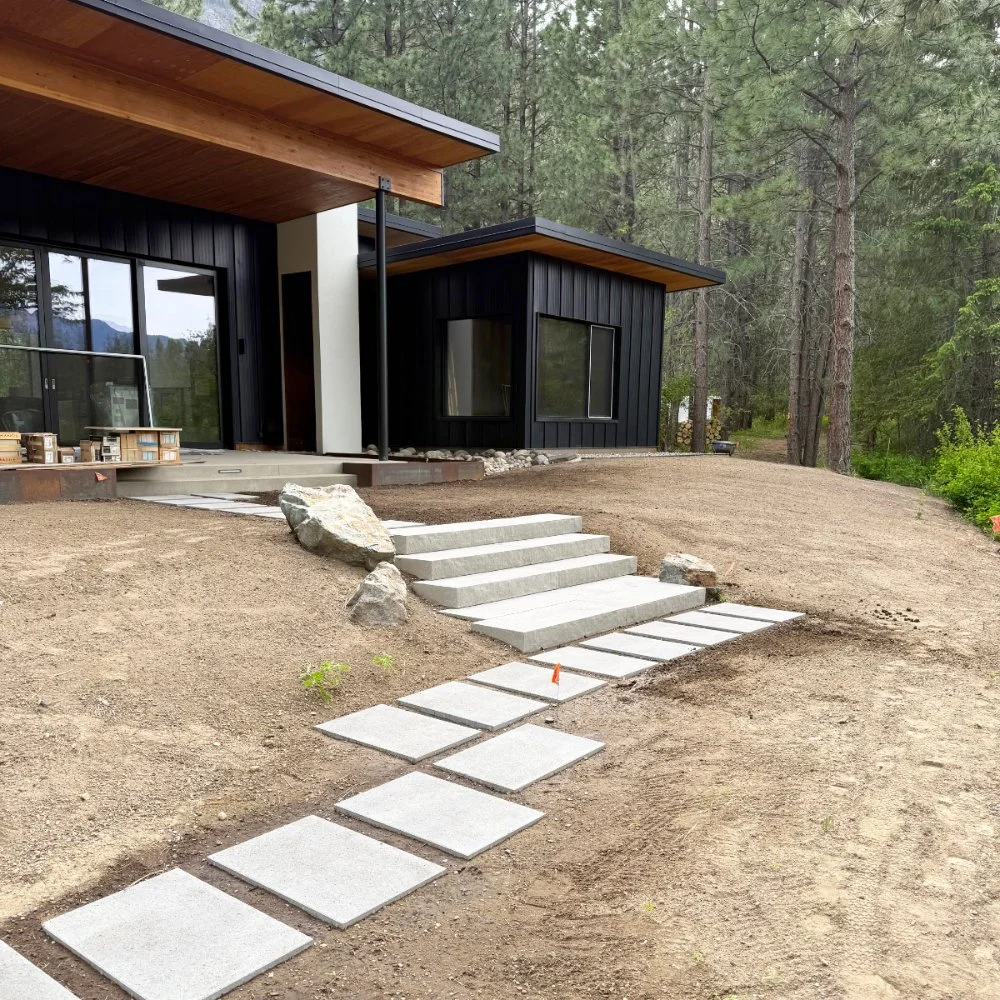 Walkway to Steps