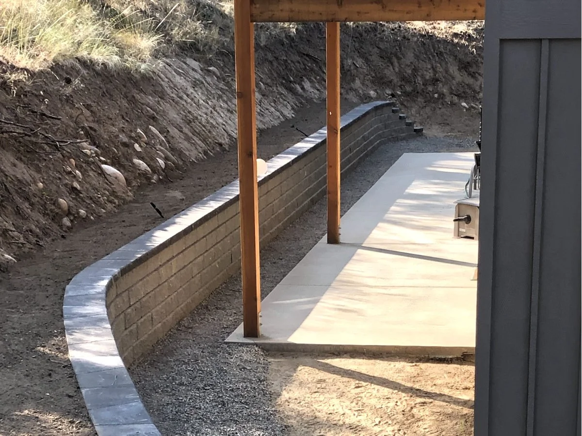 Curved Block Retaining Wall
