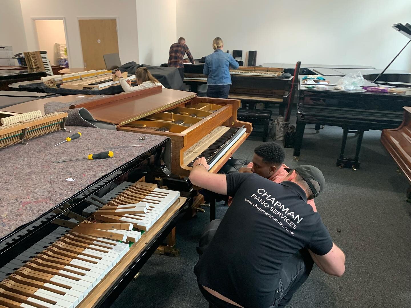 Excellent professional development at a high level grand piano regulation course on Monday and Tuesday this week. Many thanks to Doug@chapmanpianoservices for delivering an enjoyable and detailed course. Many thanks to Adam@Pianoz in Maidenhead for h