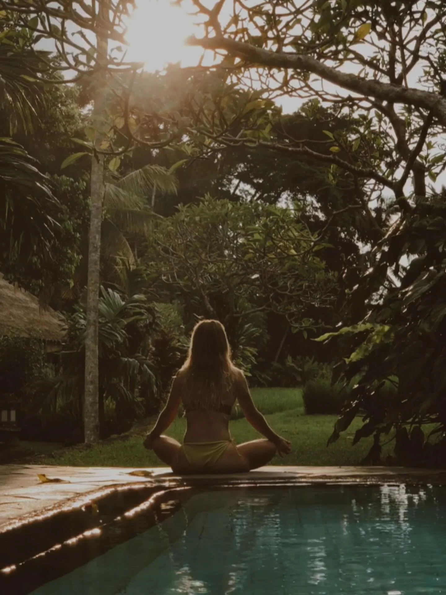 An Inspired Poem: Grounded🌱
The earth beneath my feet, so strong and true,
It grounds me in a way that nothing else can do,
With each step, I feel the calm and peace,
And all my worries and fears seem to release.
I walk with courage, for I am n