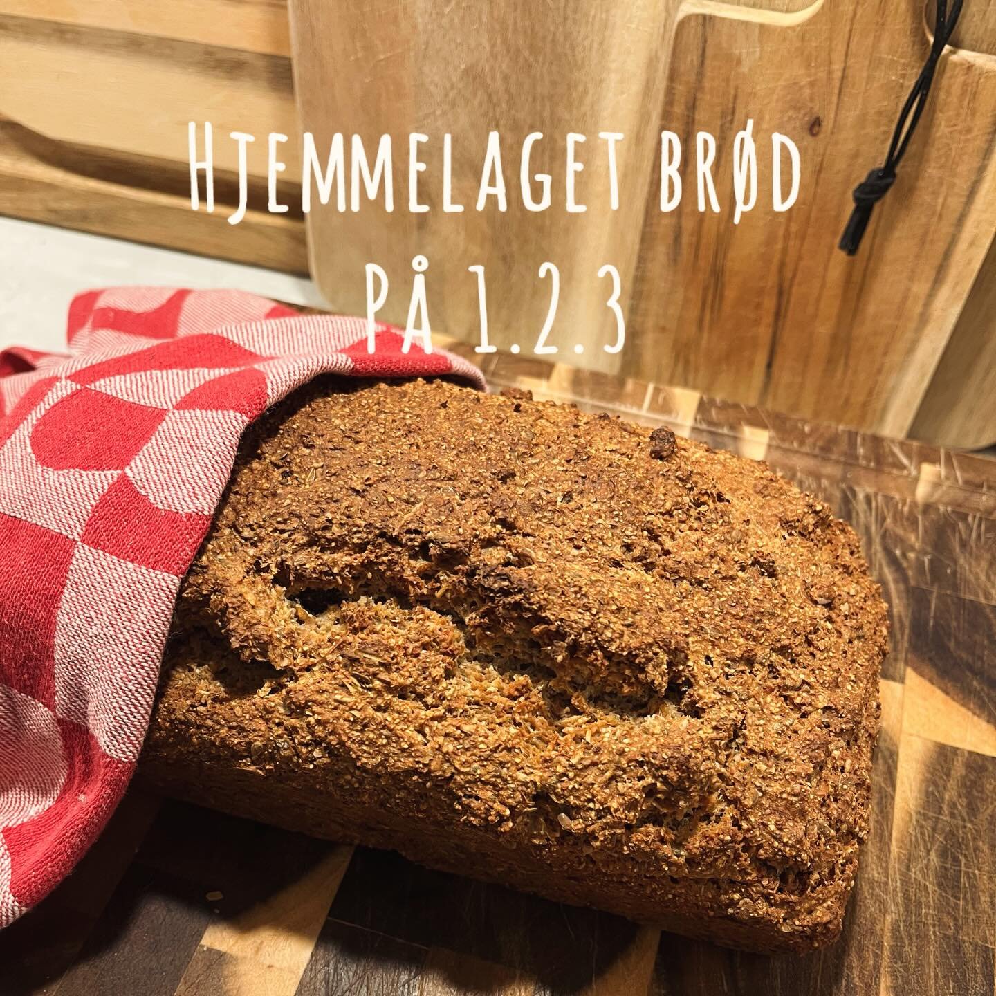 Jeg m&aring; bare dele dette br&oslash;det❤️

Jeg synes br&oslash;dbakst har v&aelig;rt alt for tidkrevende og vanskelig frem til n&aring;. Selv oppskrifter som p&aring;st&aring;r at de er lette har jeg ikke mestret😆  Men dette br&oslash;det, det er