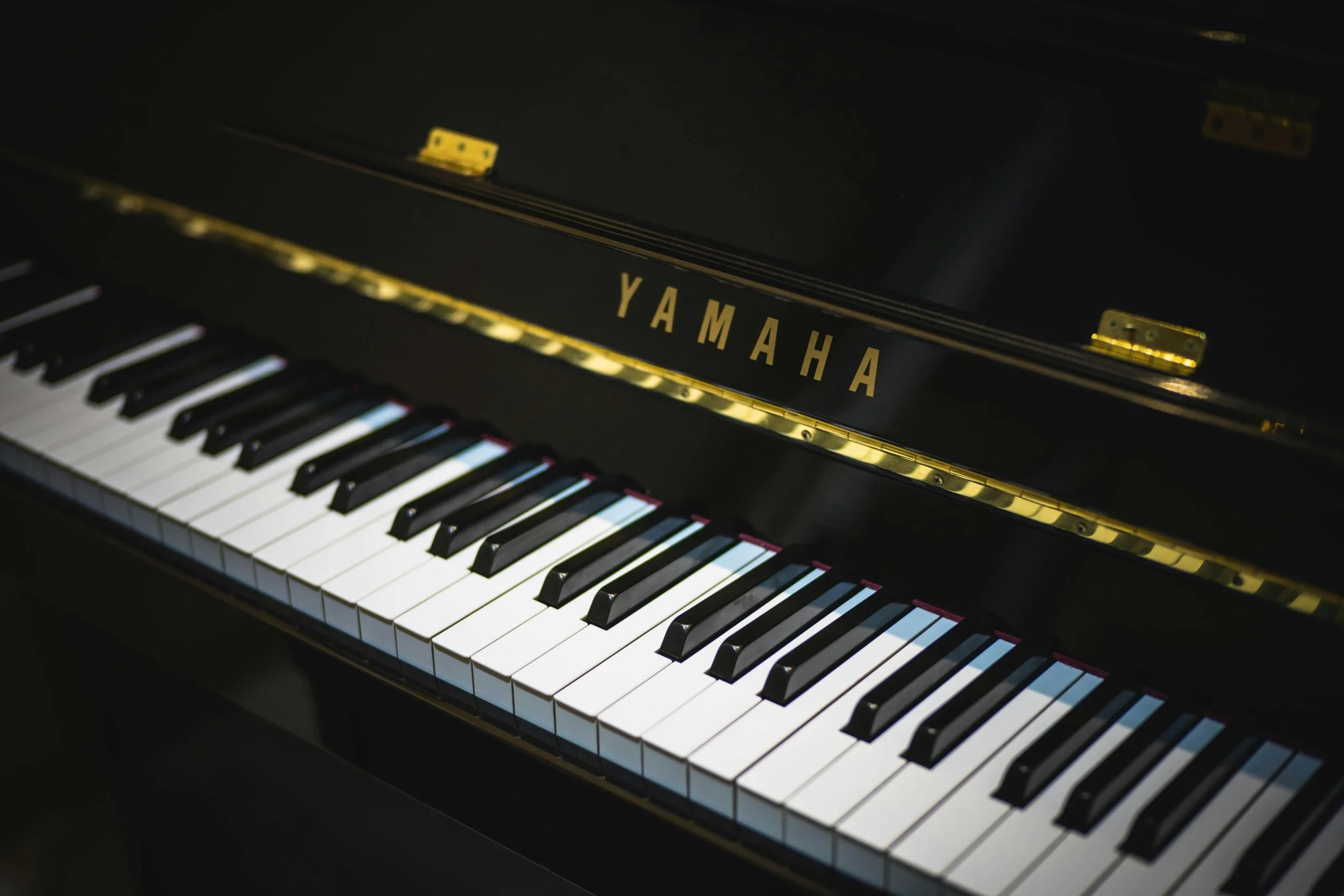 acoustic-brand-brass-164743.jpg