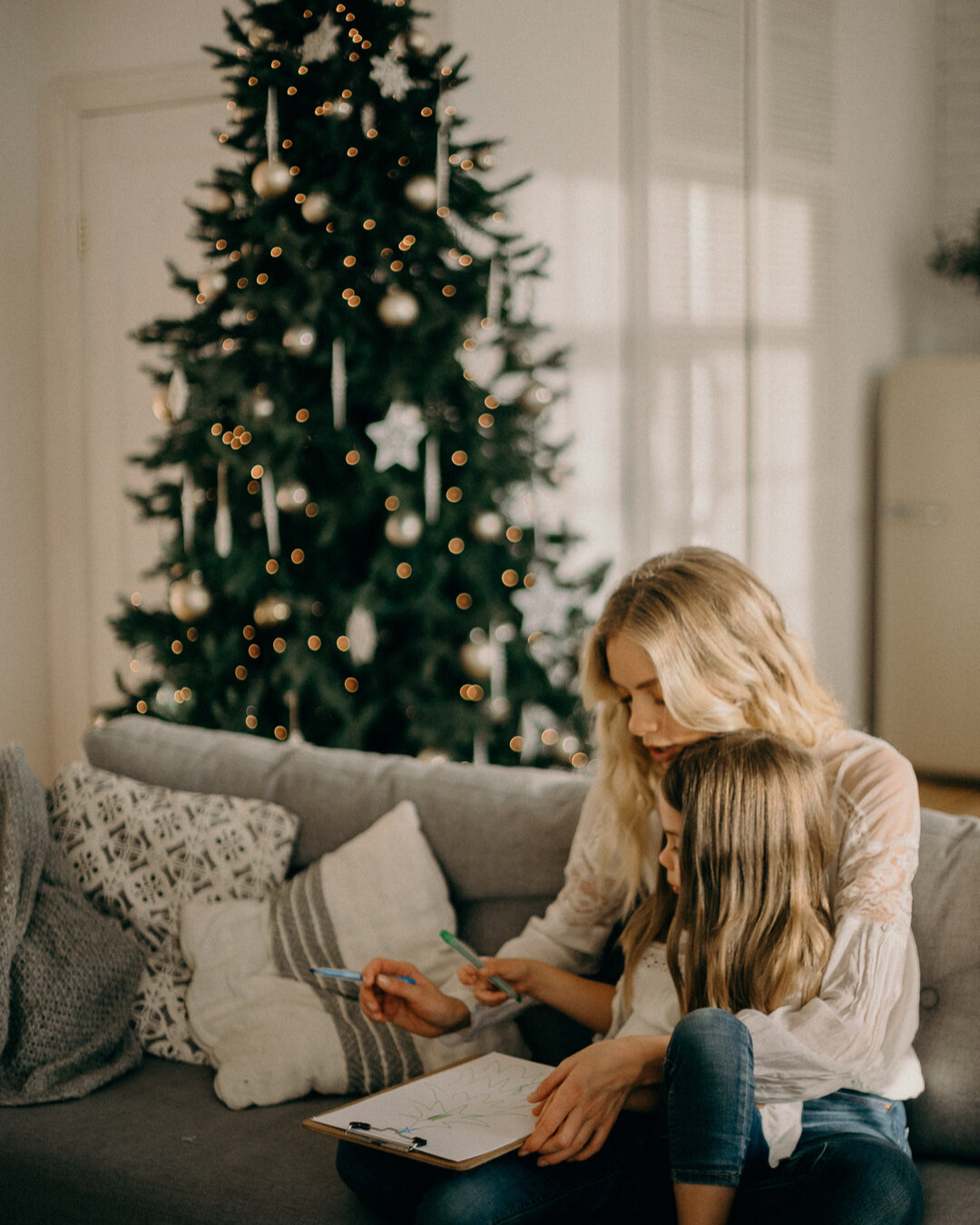 With the upcoming hustle and bustle of the holiday season, routines will likely change. This can lead to some children feeling less secure around separation. TPL Early Learning Specialist, Rachel, shares these tips to prepare for separation during an