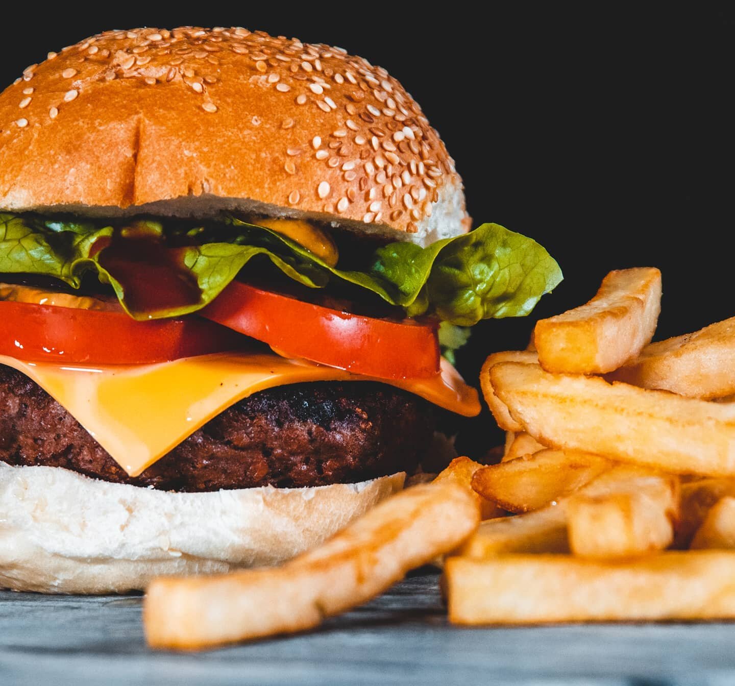 So @beyondmeat not only have you convinced me, you've converted me. This wasn't as good as beef... It was better.
Also mad photo right? 😝

#vegetarian #vegetarianfood #beyondmeat #goveggie #photographylovers #photography #foodporn #food #foodphotogr