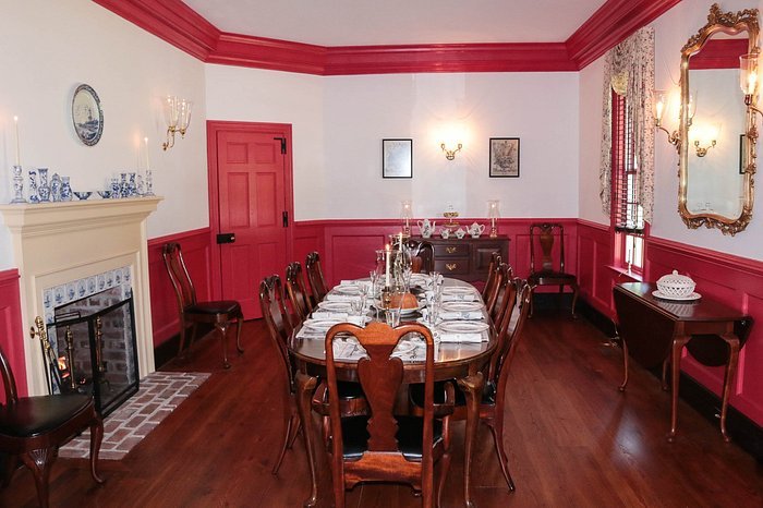 Gracefield Hall dining.jpg