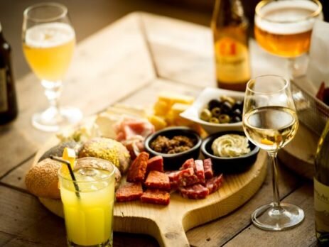 Kennismakingsborrel