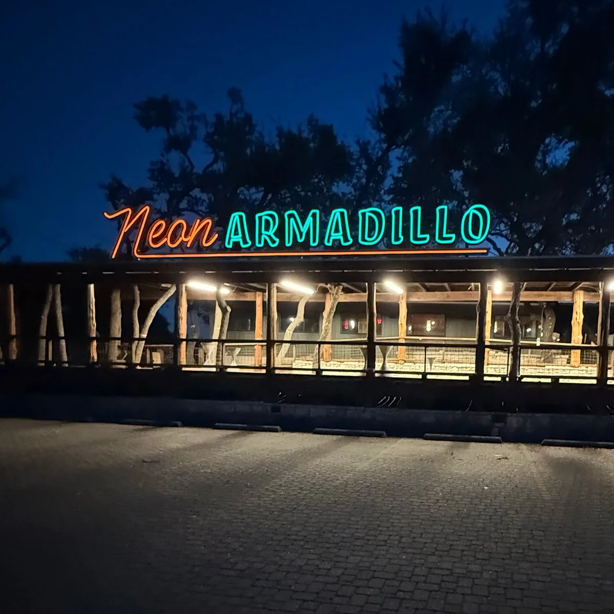 NeonArmadillo-ExteriorSignage.jpg