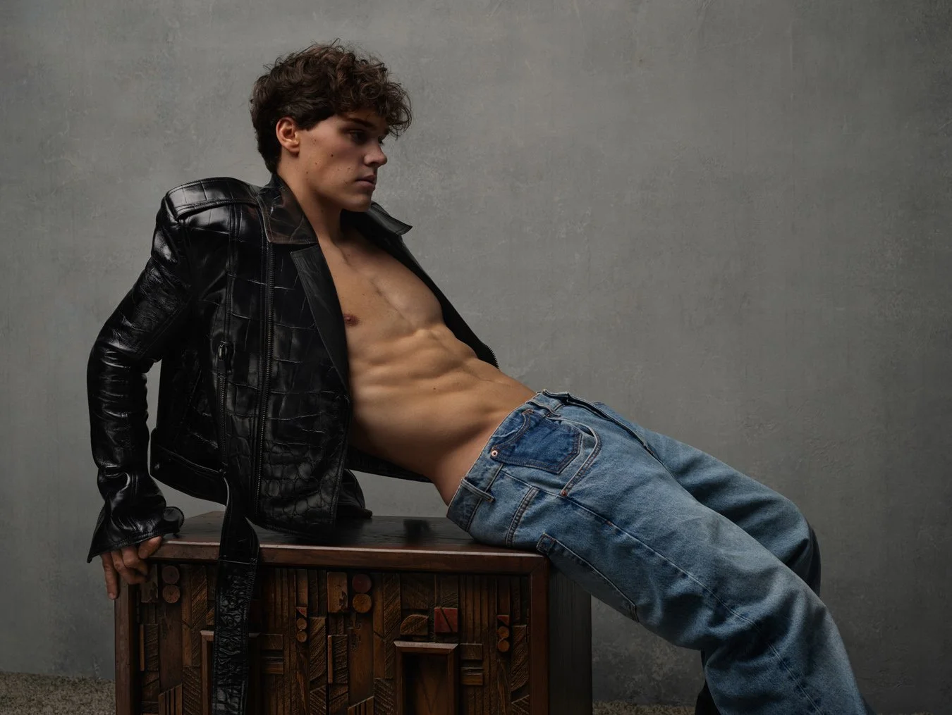 Noah Beck_HERO-30_INSTA_Page_2_Image_0001.jpeg