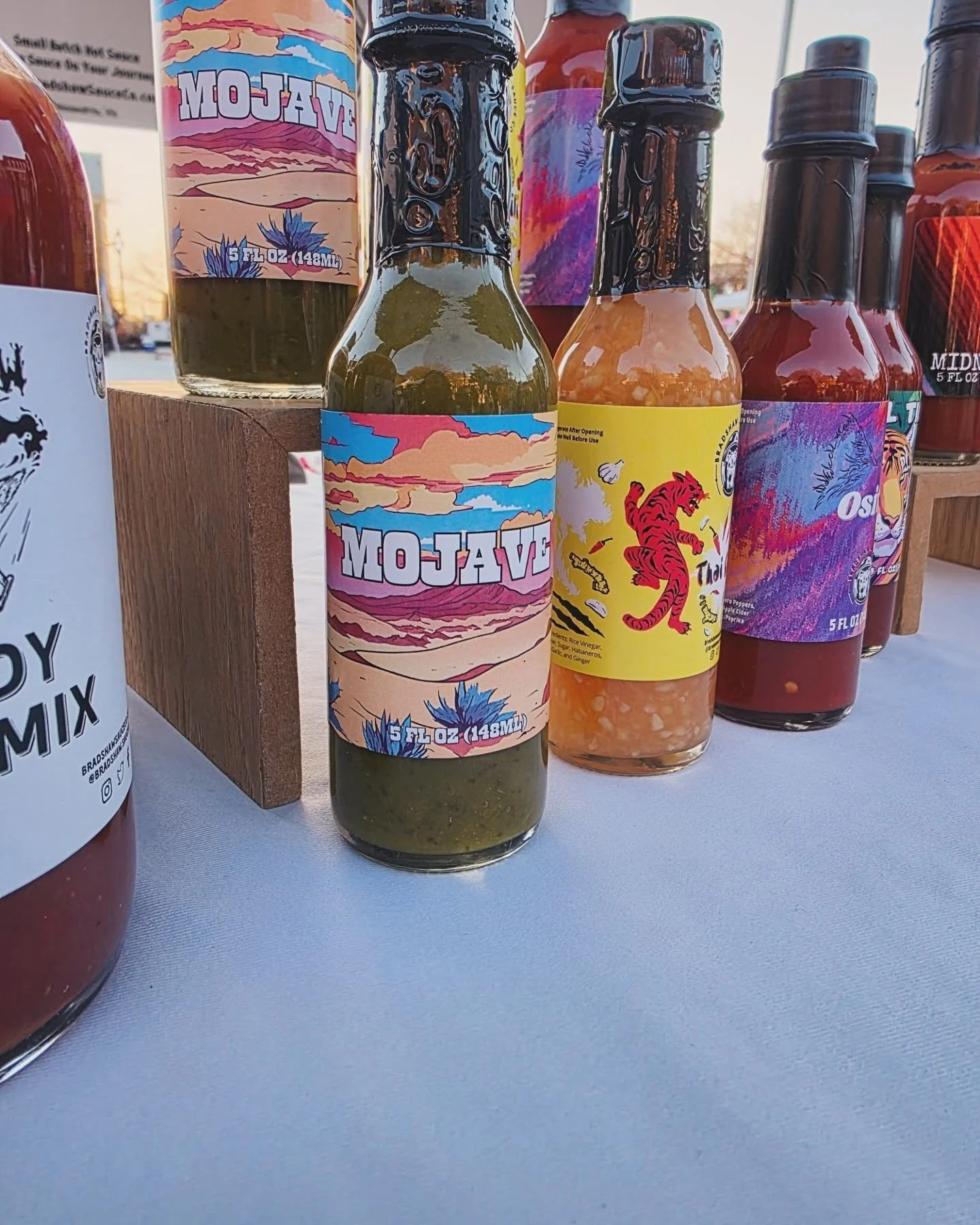 A new addition to the milder entries of our sauce catalog; Mojave is a reflection of our favorite southwest flavors. Pairing the mild but flavorful Poblano with heavy citrus notes from tequila and lime, Mojave hits all the flavor notes with a delicat