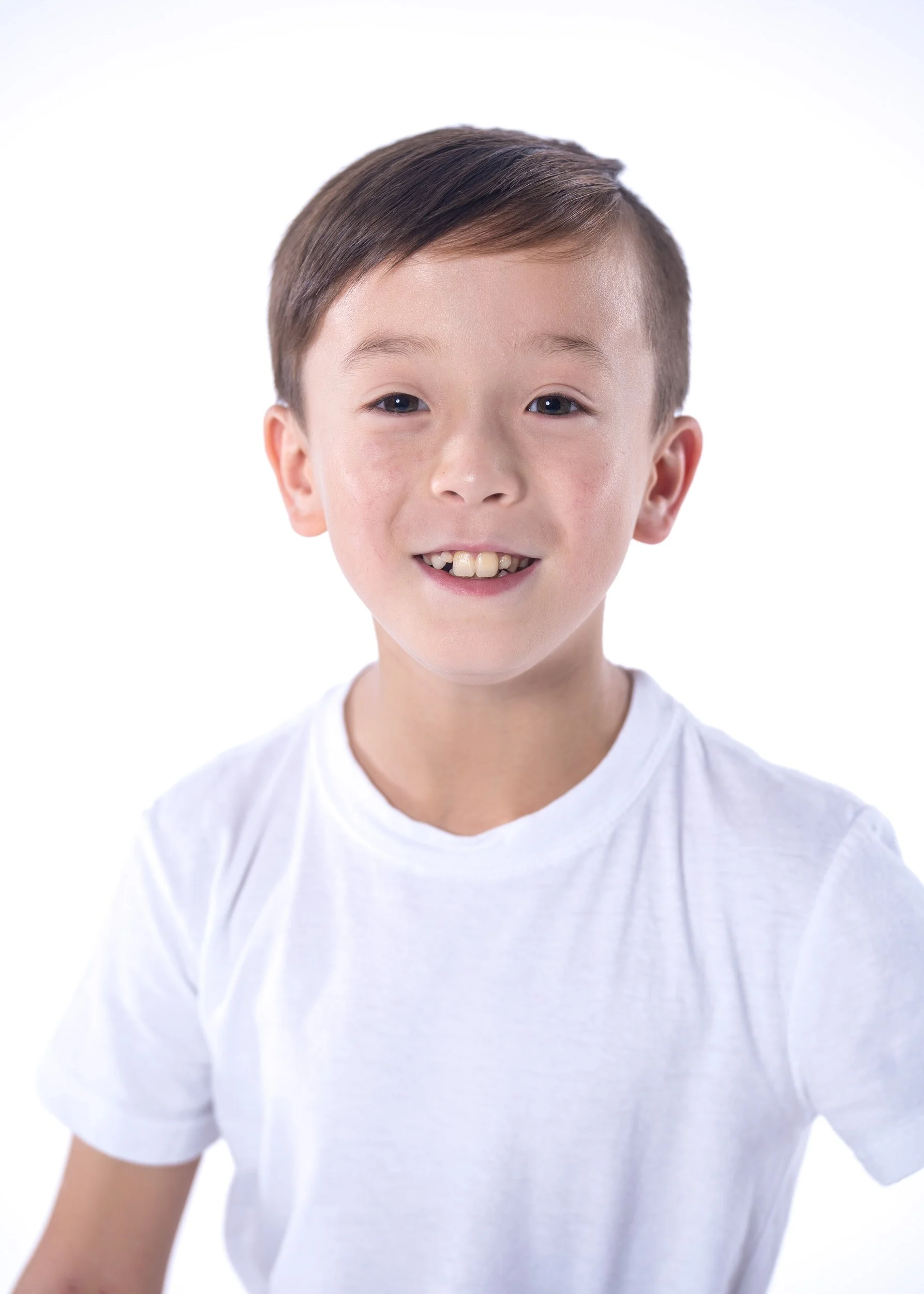 Headshot_Ashton Reid.jpg