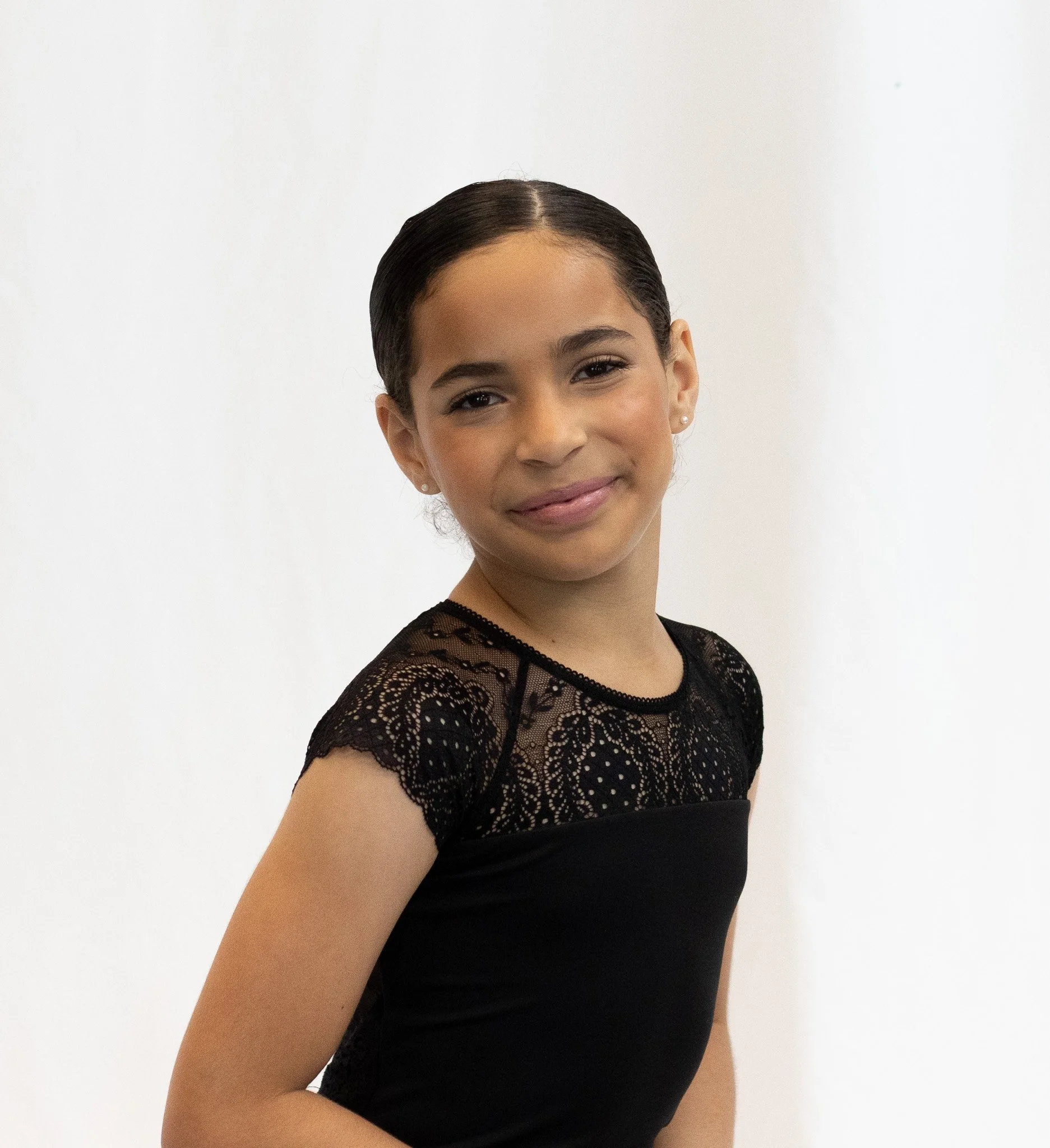 Headshot_McKinley Perez.jpg
