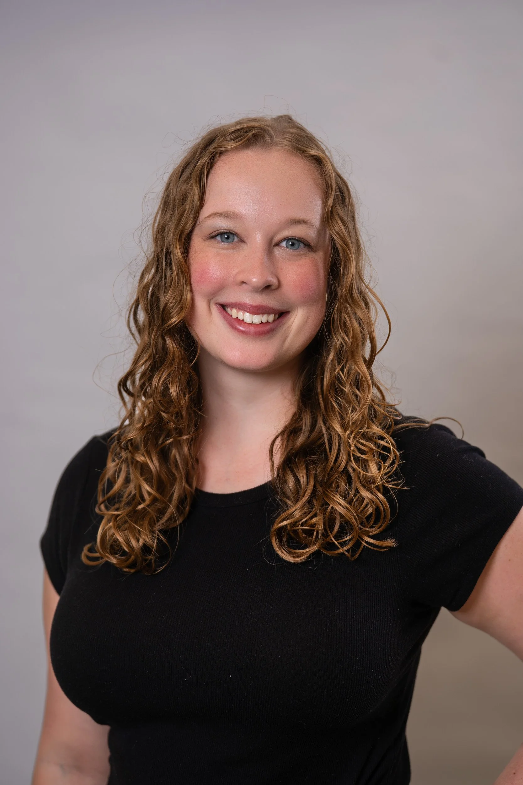 Headshot_Hannah Danielson.jpg