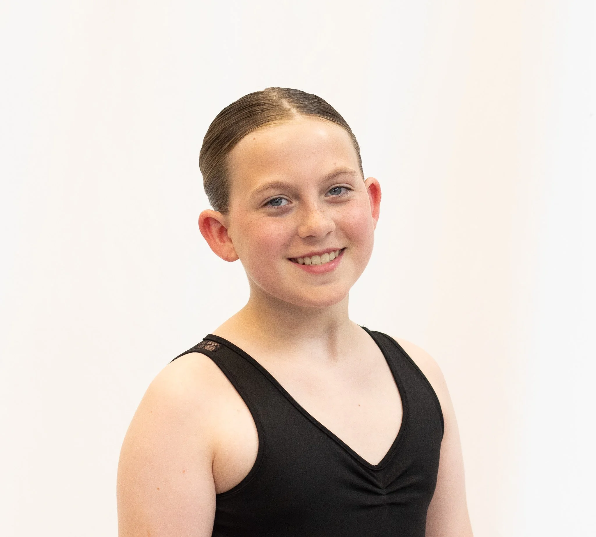Headshot_Clara Myatt.jpg